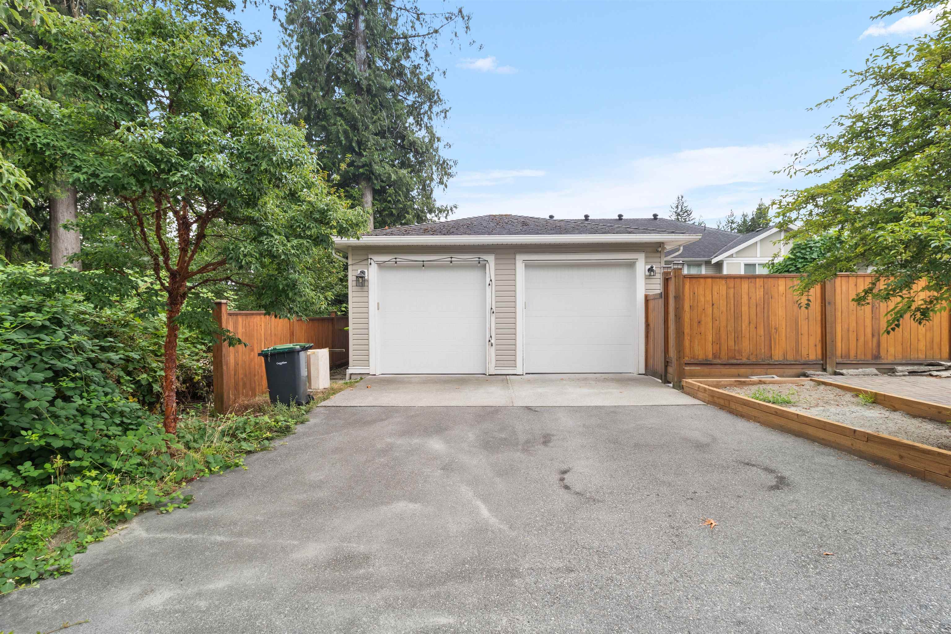 3373 Carmelo Avenue, Coquitlam, Burke Mountain, V3B 7M9 25