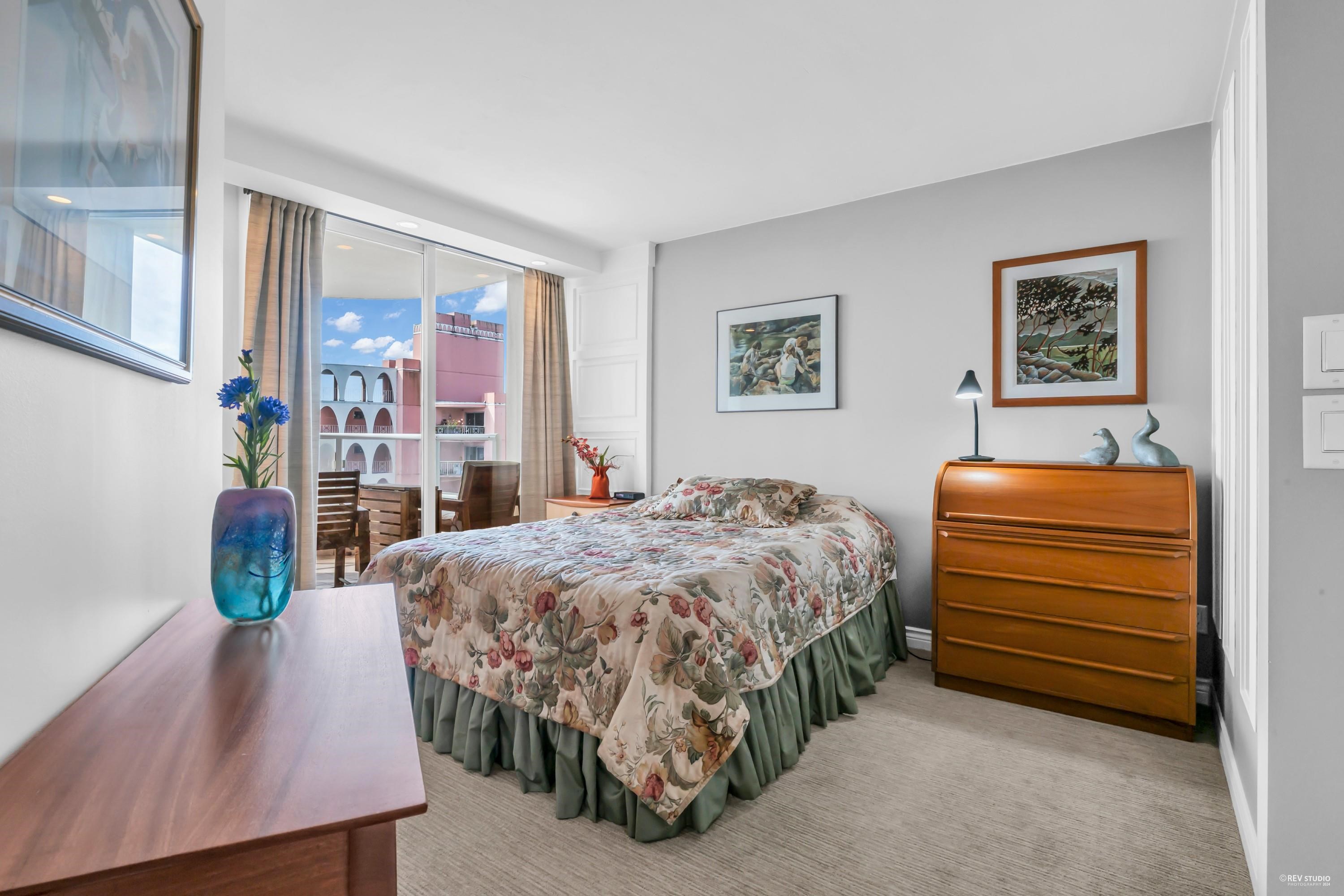 1102 2203 Bellevue Avenue, West Vancouver, Dundarave, V7V 4V7 12