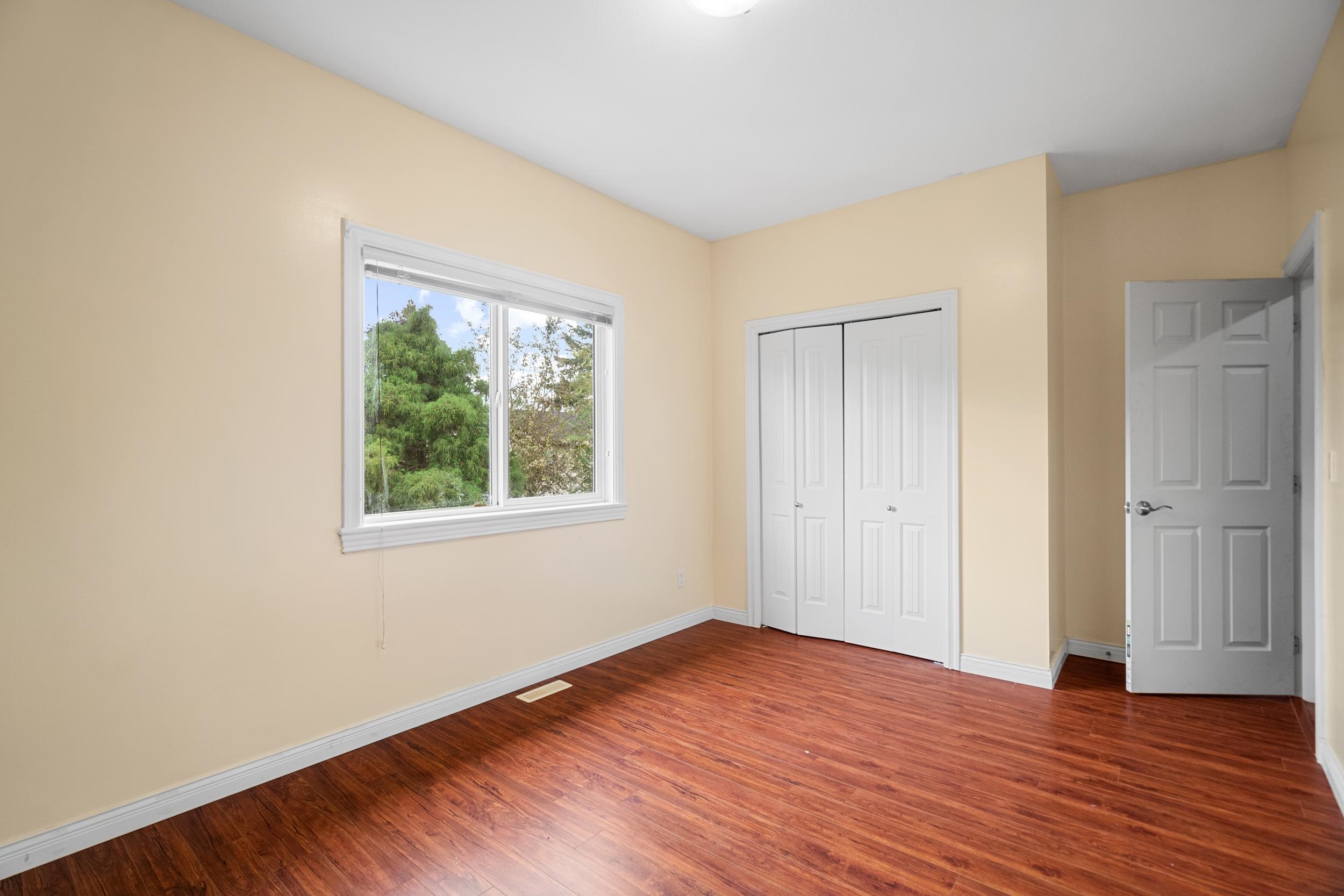 27082 35 Avenue, Langley, Aldergrove Langley, V4W 0A4 16