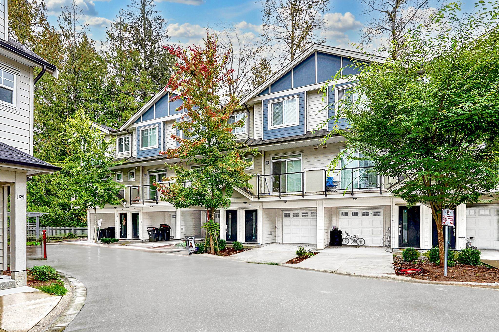 102 13898 64 Avenue, Surrey, Sullivan Station, V3W 1L6 2