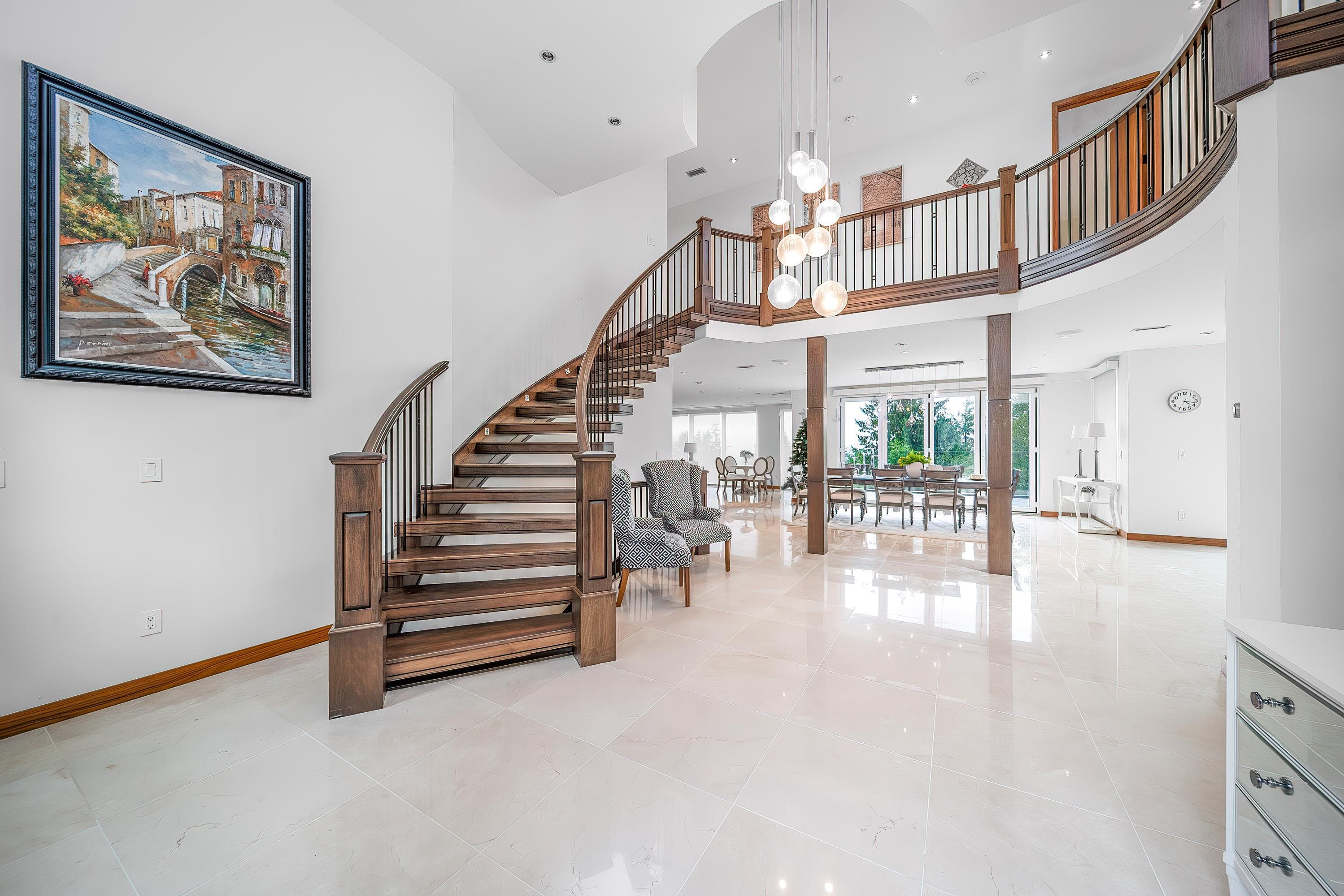 Listing image of 518 BALLANTREE PLACE