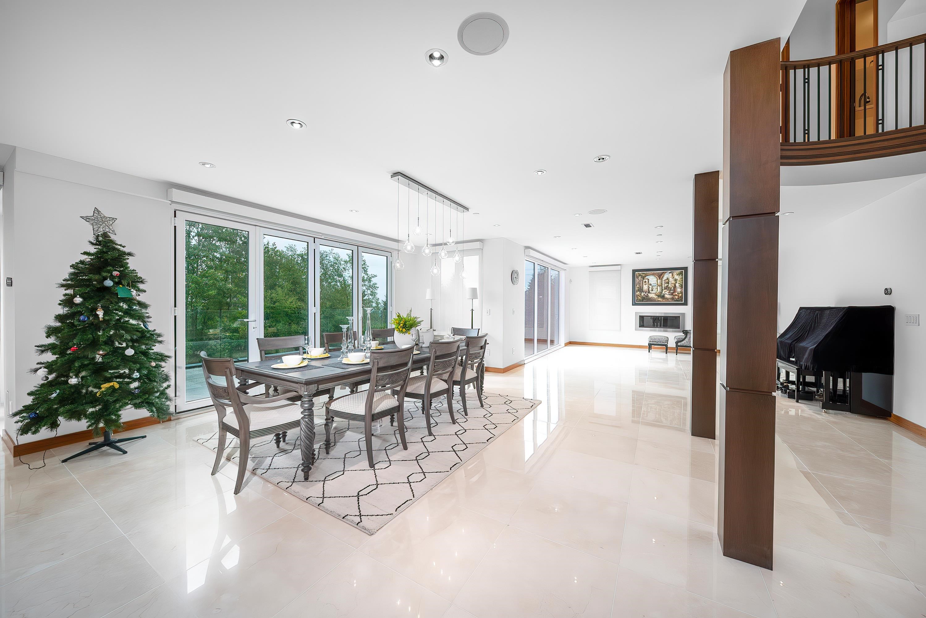 Listing image of 518 BALLANTREE PLACE