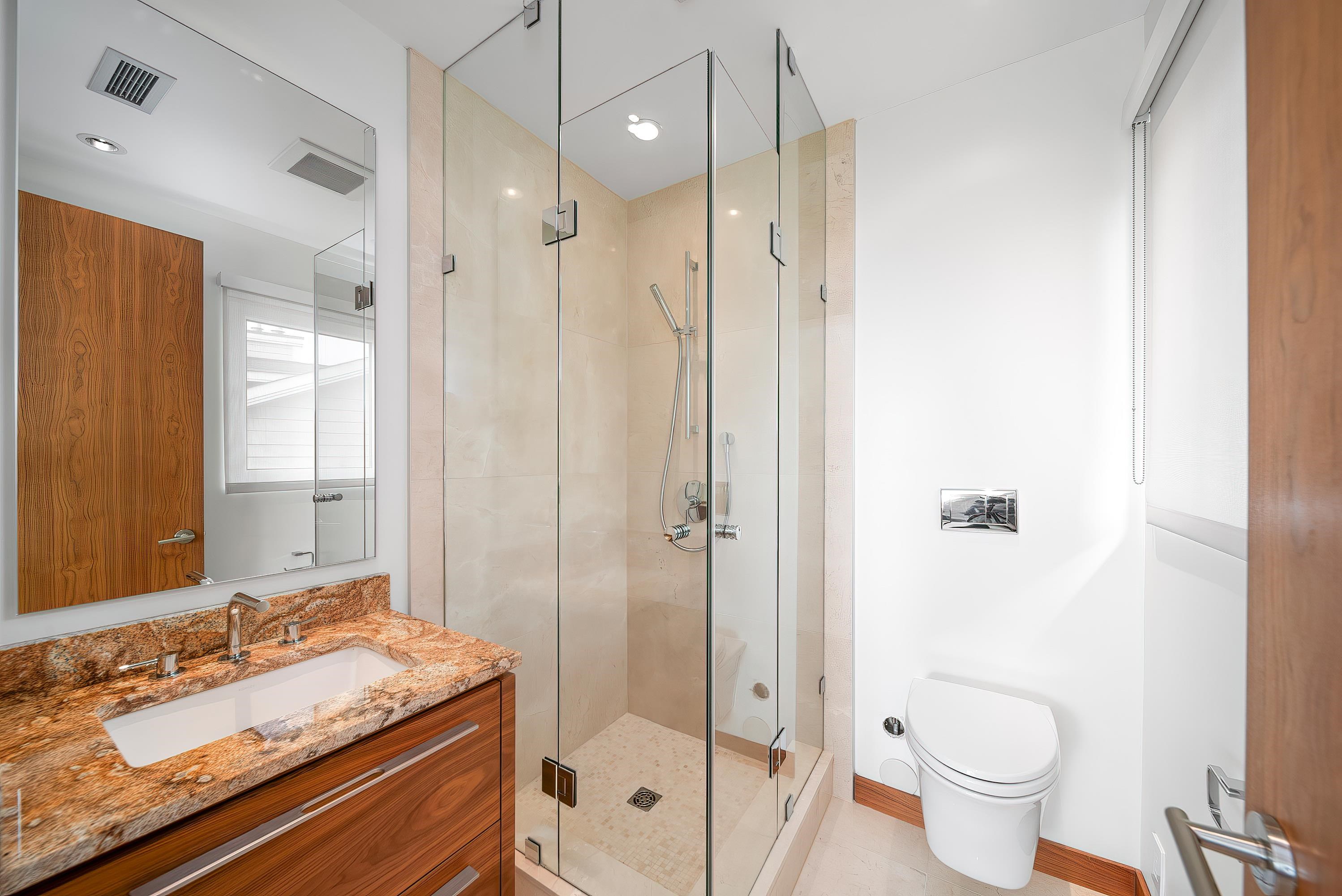 Listing image of 518 BALLANTREE PLACE