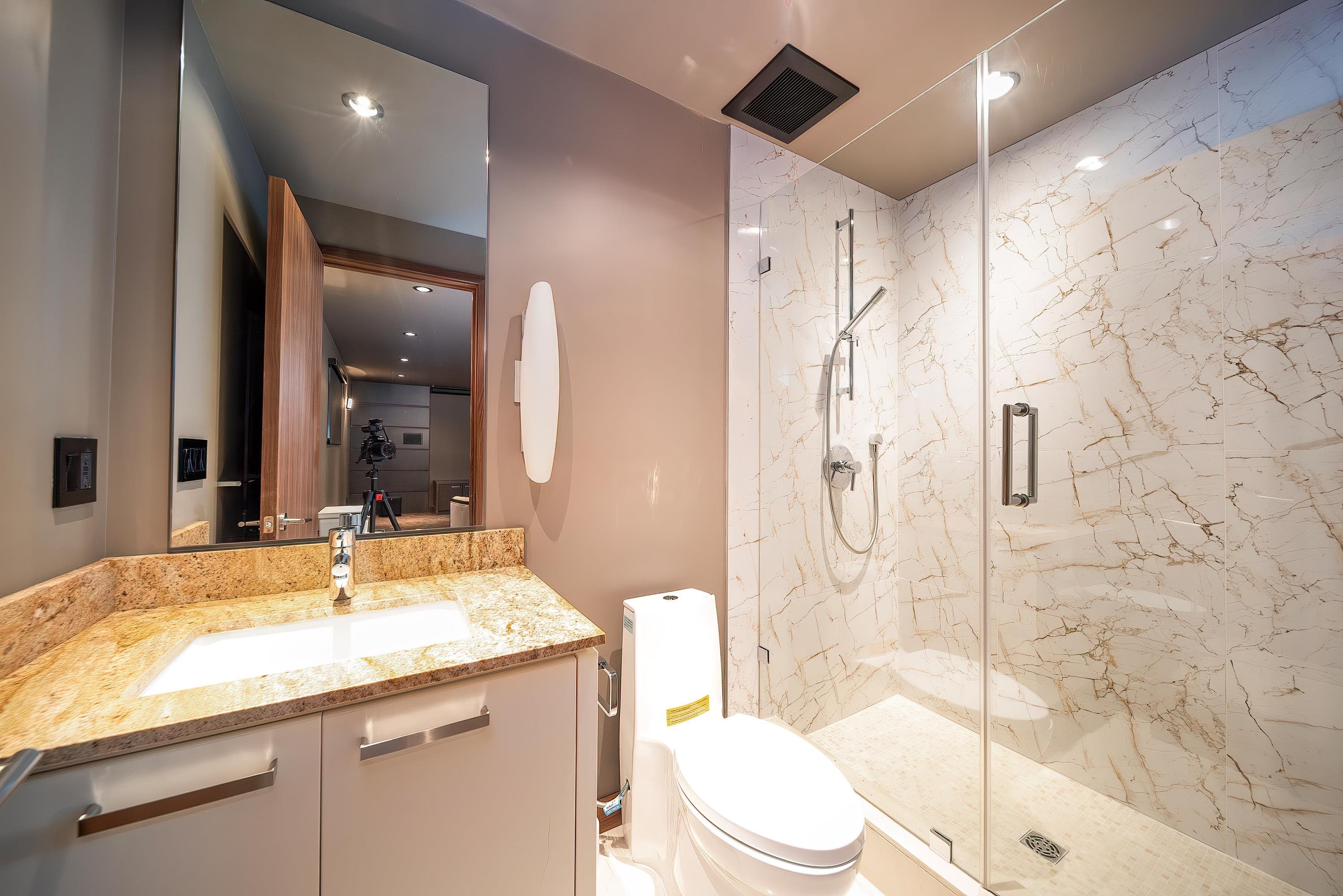Listing image of 518 BALLANTREE PLACE
