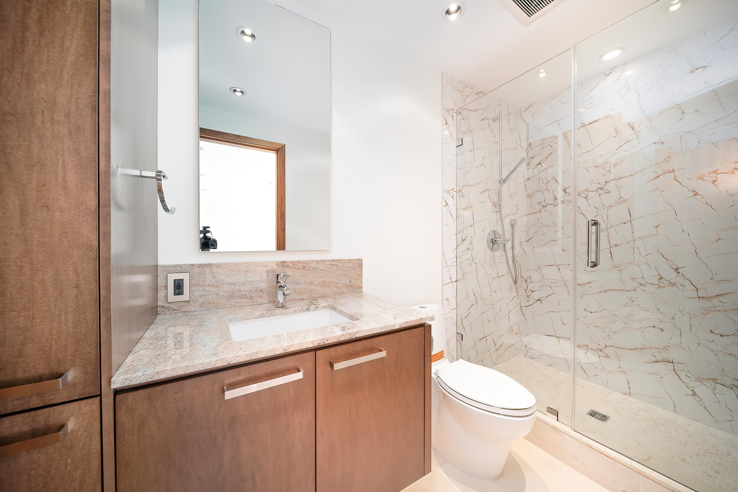 Listing image of 518 BALLANTREE PLACE