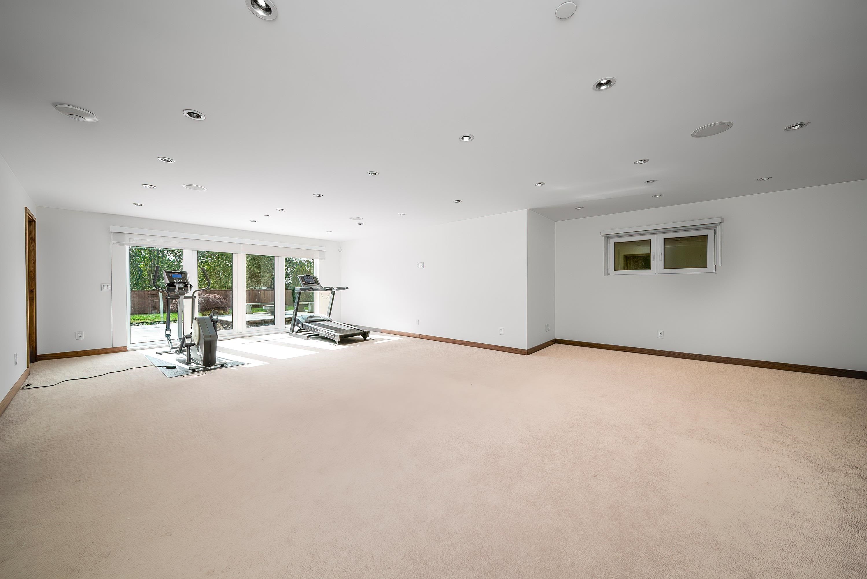 Listing image of 518 BALLANTREE PLACE