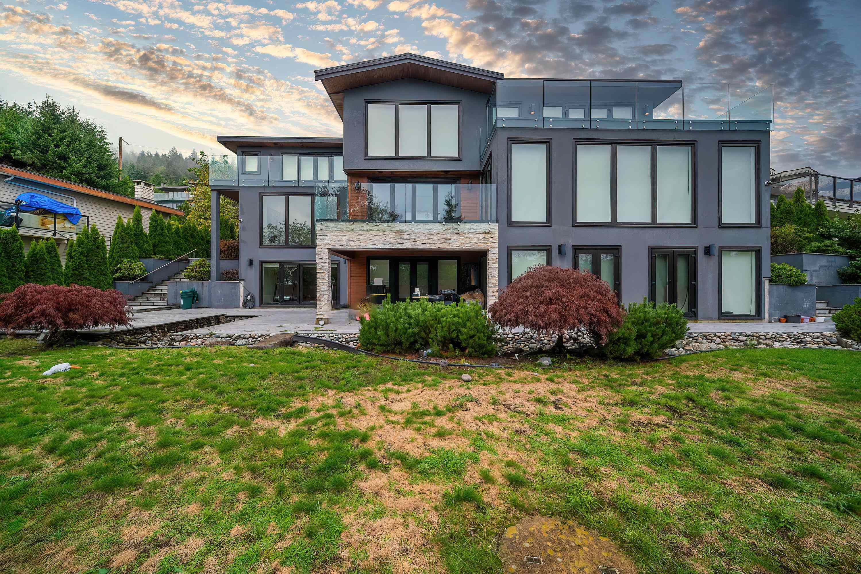 Listing image of 518 BALLANTREE PLACE