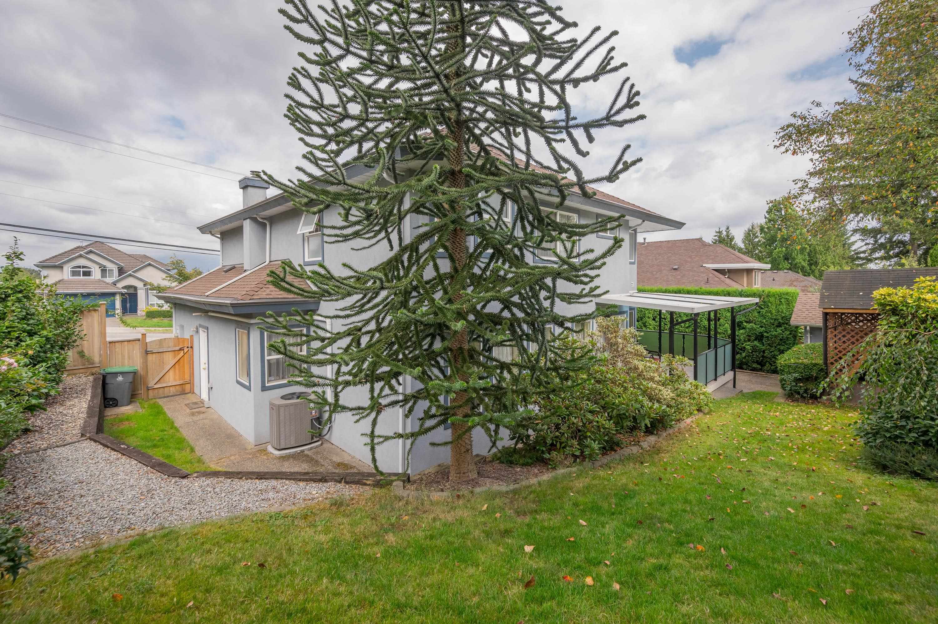 16740 108th Avenue, Surrey, Fraser Heights, V4N 1M4 35