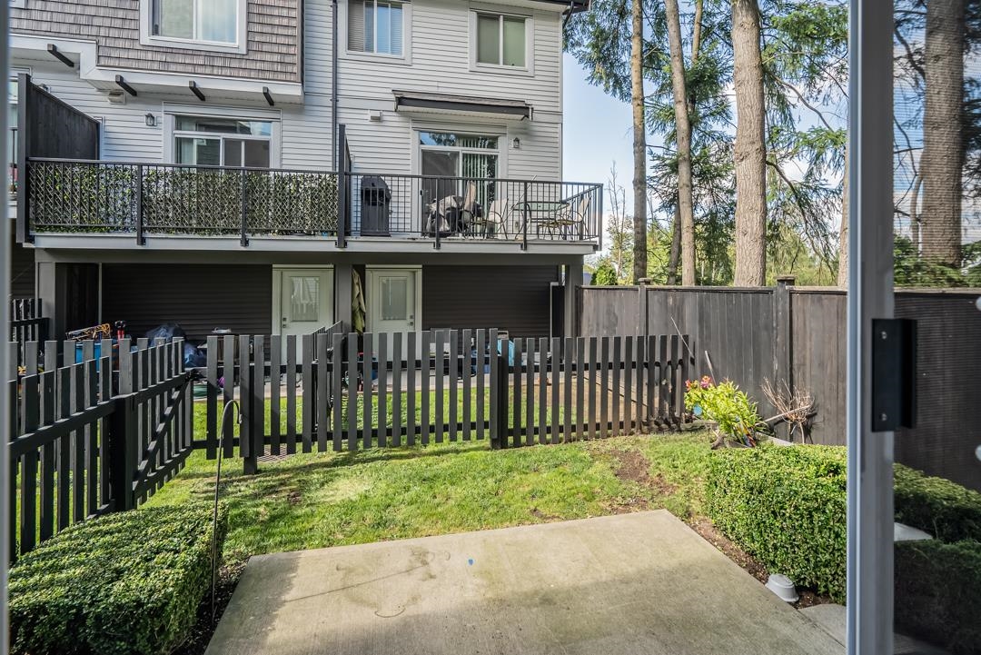 15 6089 144 Street, Surrey, Sullivan Station, V3X 1A4 11