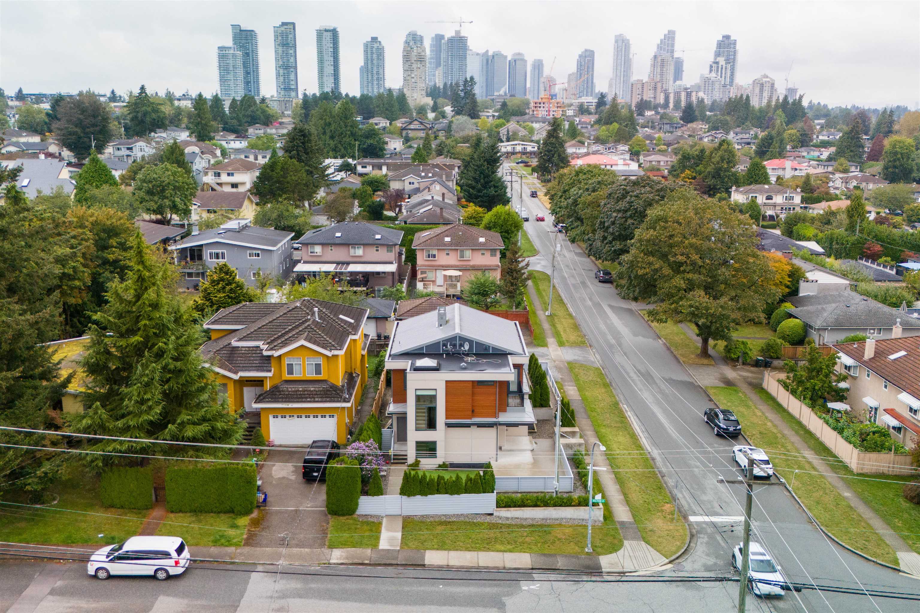 6507 Waltham Avenue, Burnaby, Upper Deer Lake, V5H 3V6 37