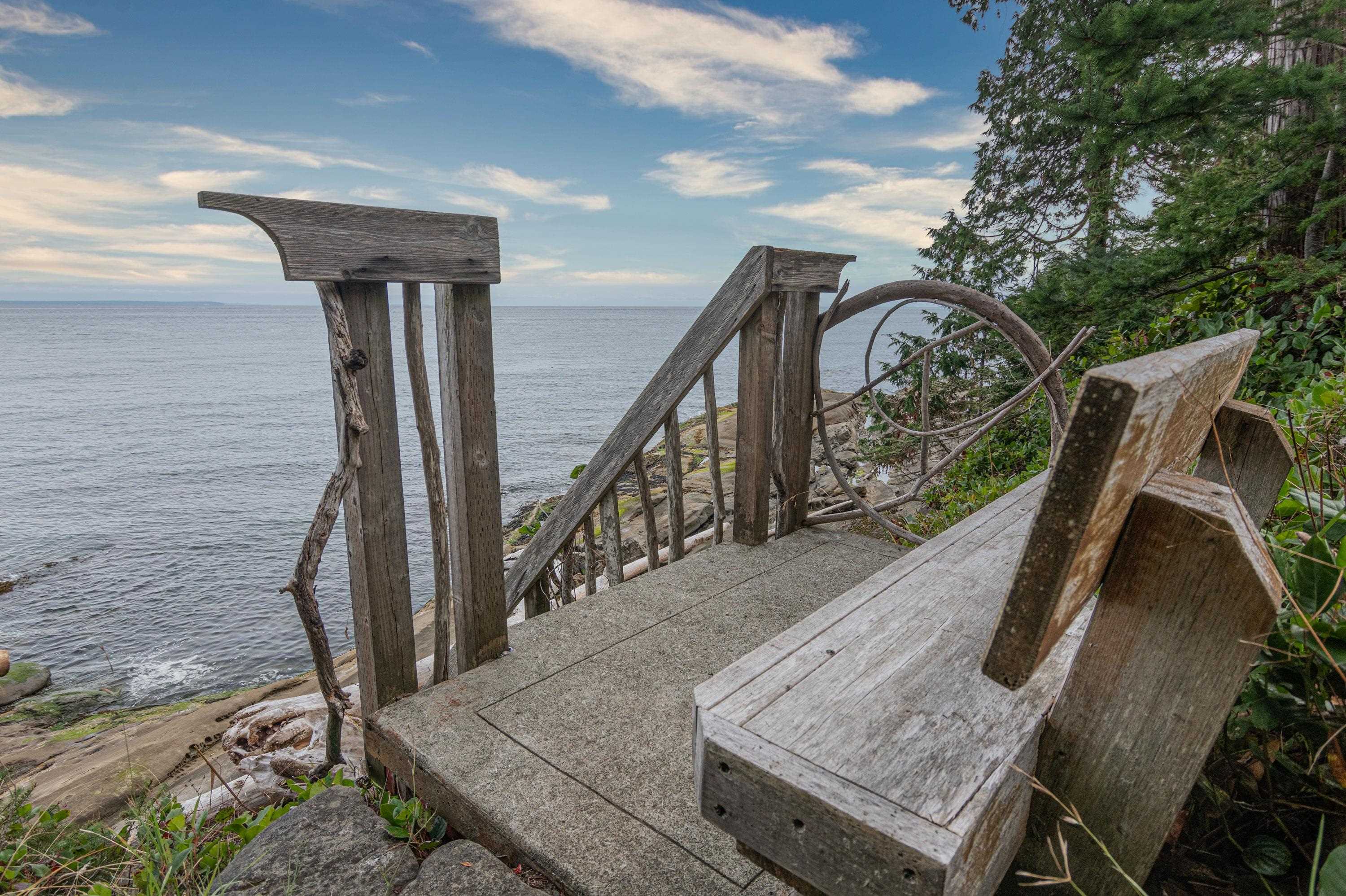 105 Island Park Drive, Galiano Island, Galiano Island, V0N 1P0 34