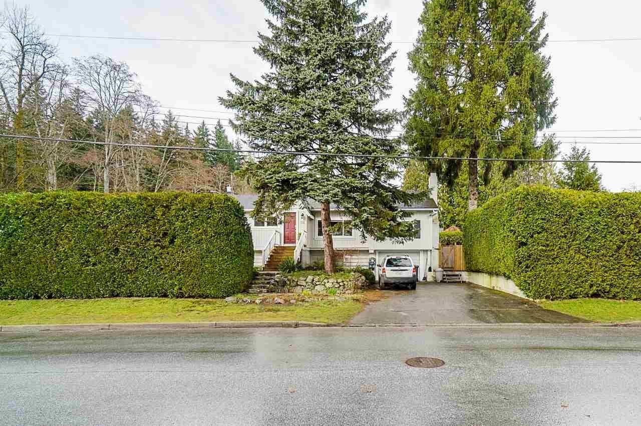 511 Chapman Avenue, Coquitlam, Coquitlam West, V3J 4A1 1