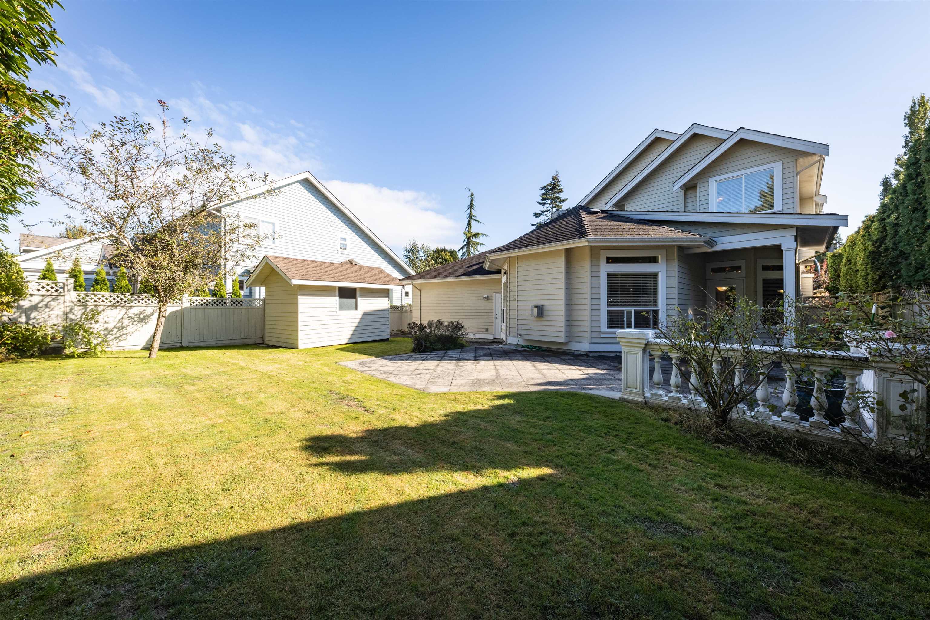 2110 Indian Fort Drive, Surrey, Crescent Bch Ocean Pk., V4A 3L8 7