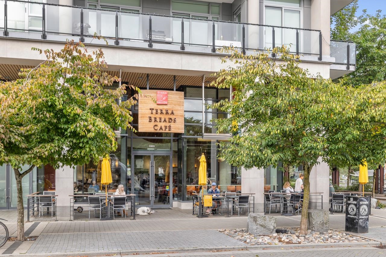 805 1633 Ontario Street, Vancouver, False Creek, V5Y 0C2 35