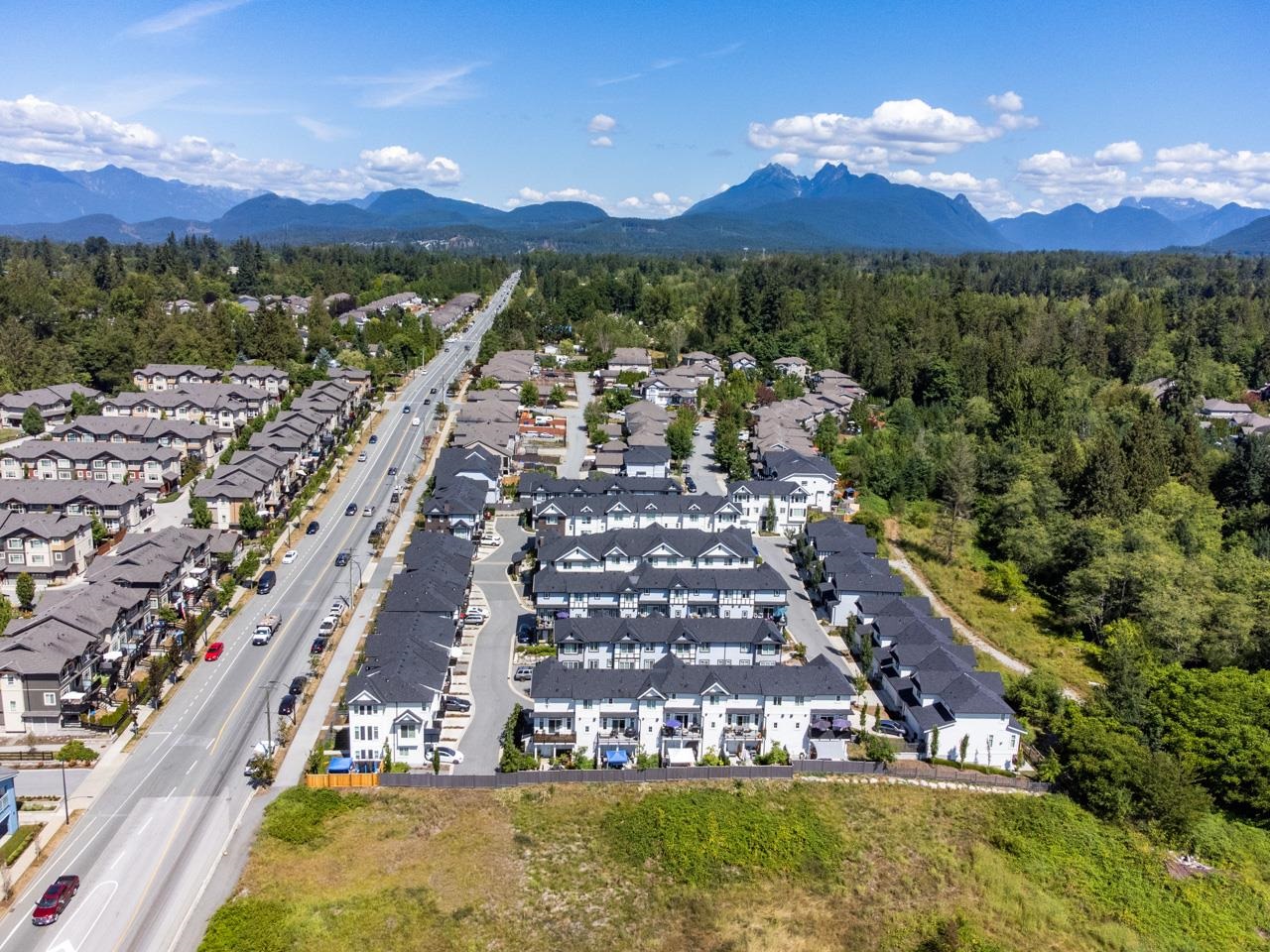 26 11272 240 Street, Maple Ridge, Cottonwood MR, V2W 0J8 29