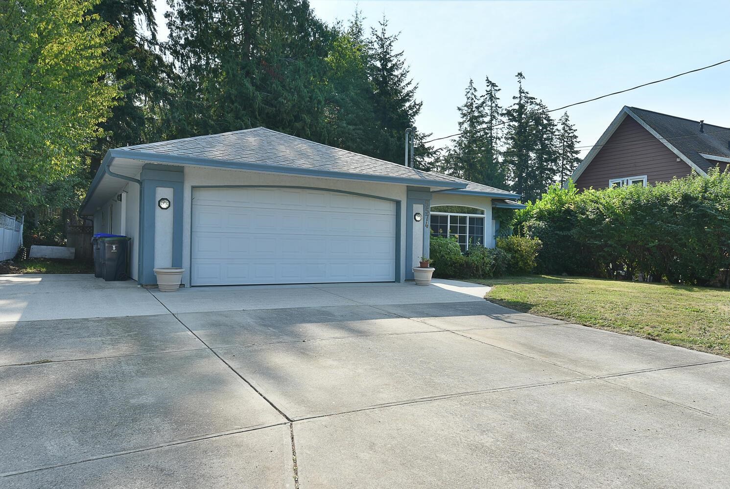 5574 Winter Road, Sechelt, Sechelt District, V7Z 0M5 25