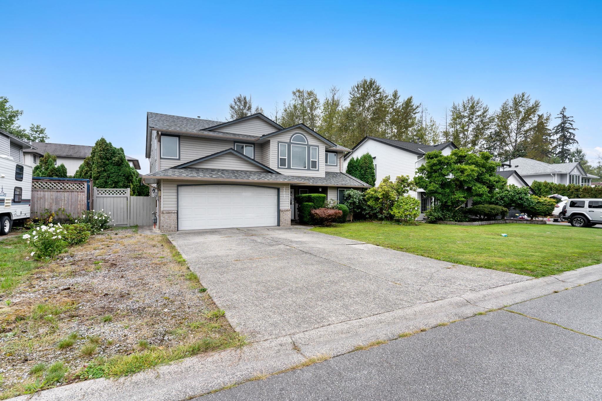 23892 119a Avenue, Maple Ridge, Cottonwood MR, V4R 1W3 1