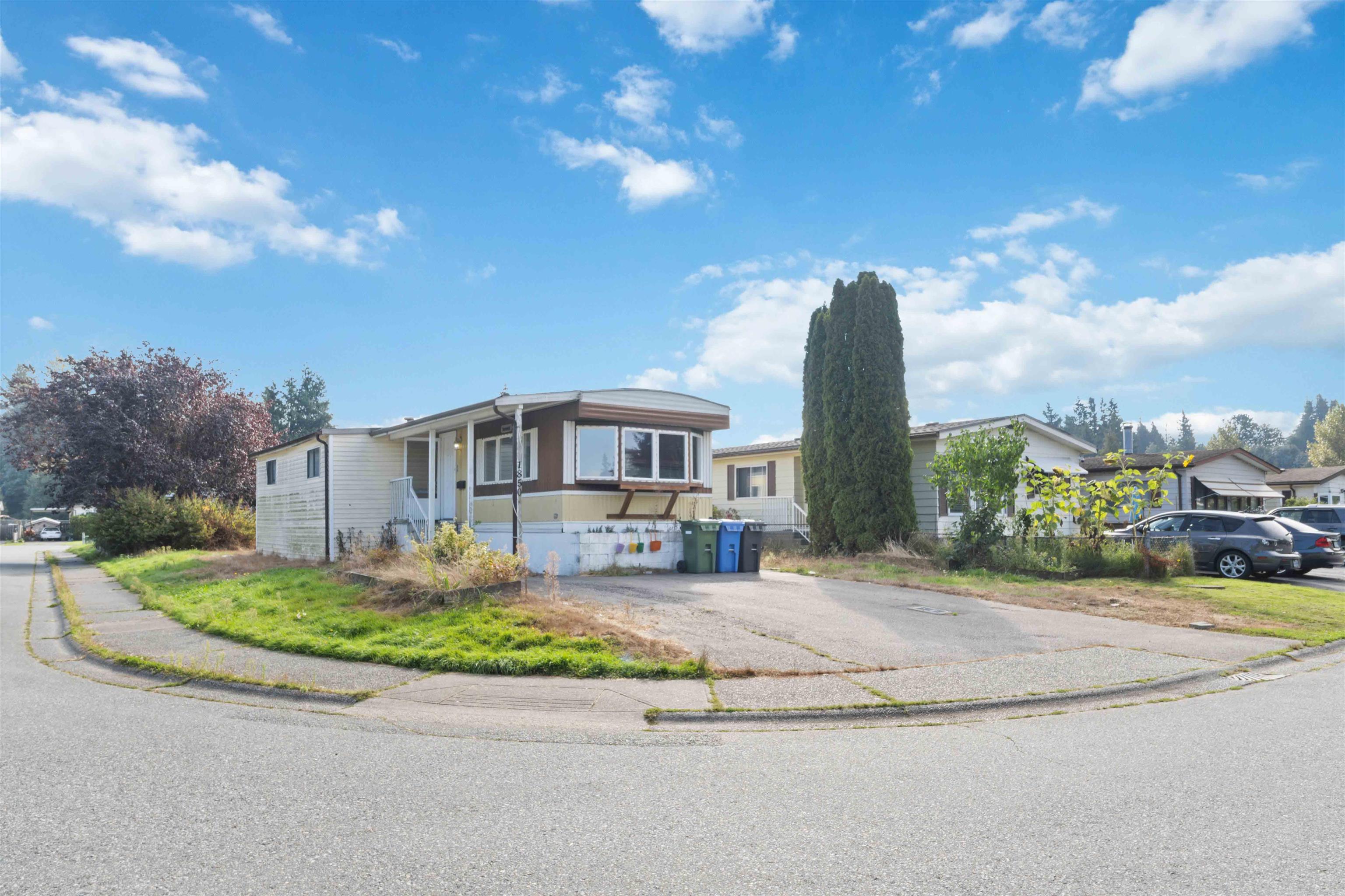 1850 Shore Crescent, Abbotsford, Central Abbotsford, V2S 6B5 1