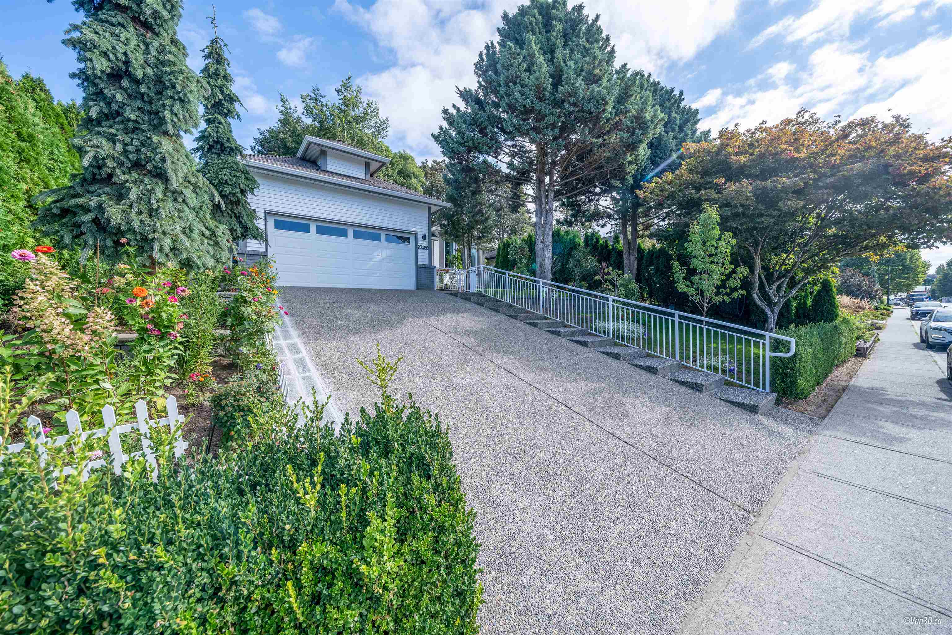 23488 Tamarack Lane, Maple Ridge, Albion, V2W 1A9 35