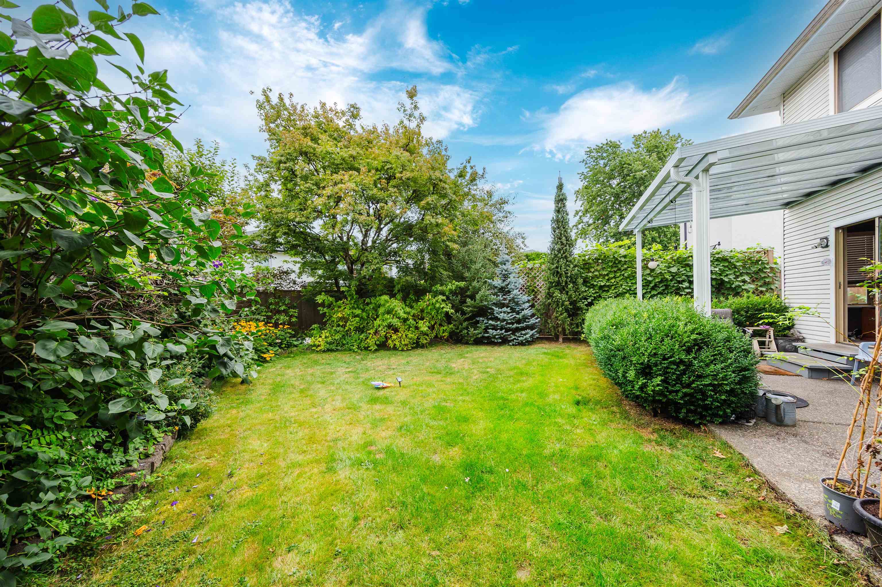 20481 97a Avenue, Langley, Walnut Grove, V1M 2H4 29