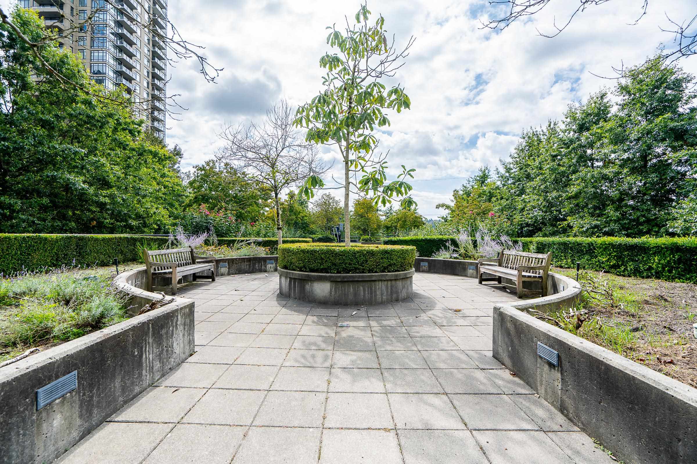 807 4182 Dawson Street, Burnaby, Brentwood Park, V5C 0A2 35