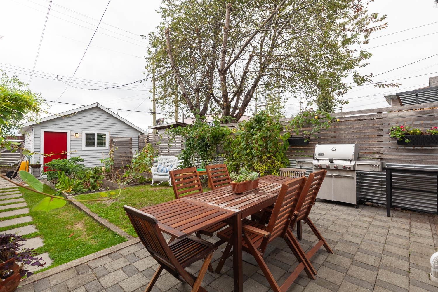 1113 E Pender Street, Vancouver, Strathcona, V6A 1W6 17