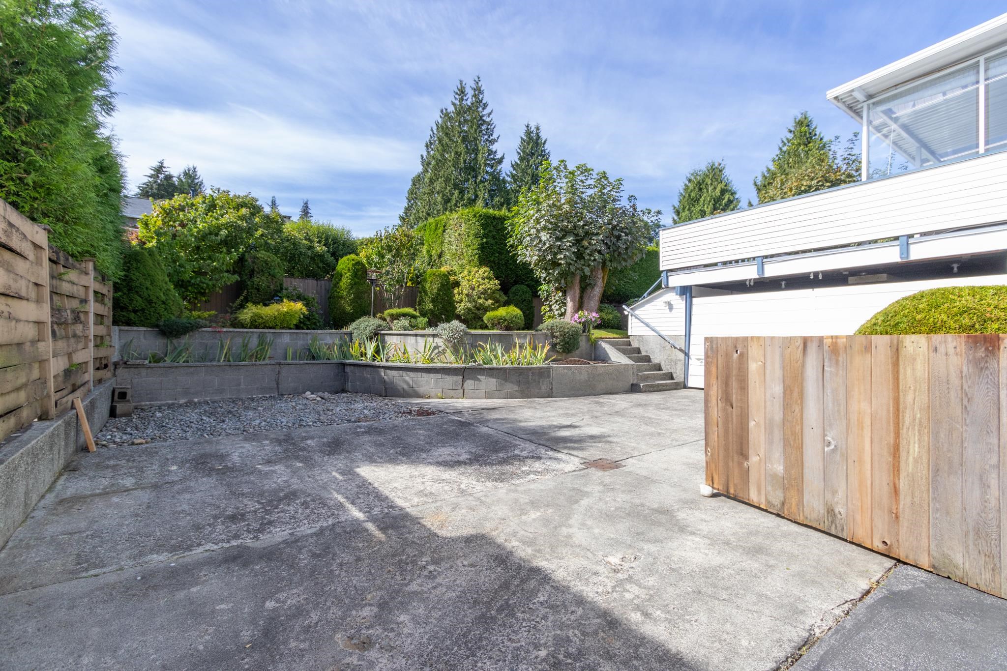 4224 Glenhaven Crescent, North Vancouver, Dollarton, V7G 1B9 19