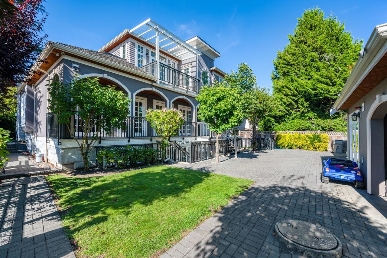 738 W 54th Avenue, Vancouver, South Cambie, V6P 1M4 29