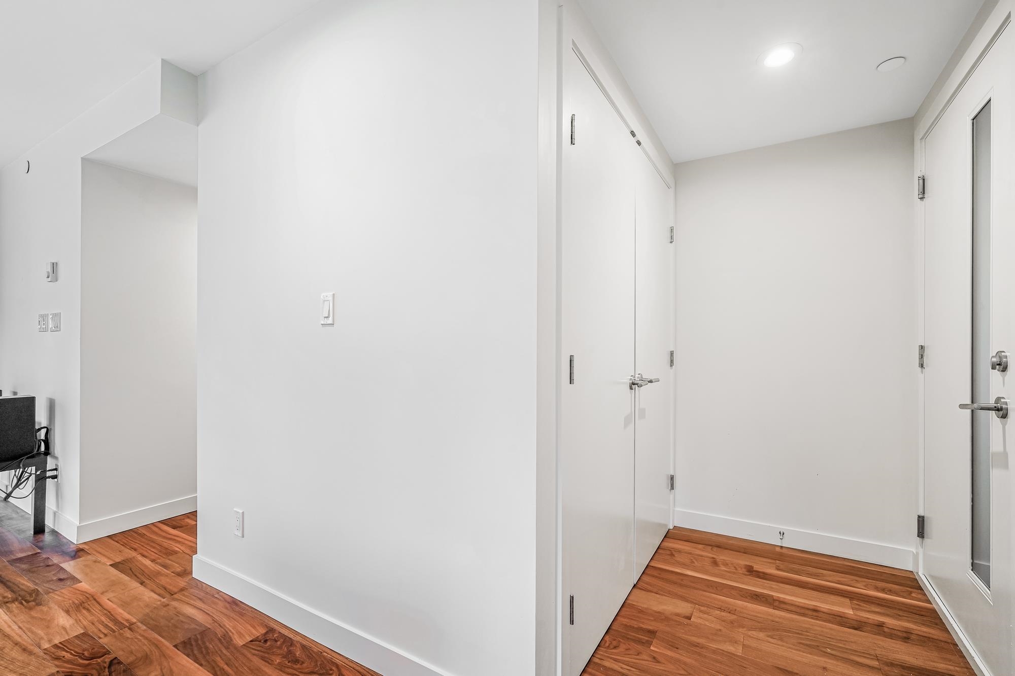 405 1160 Oxford Street, White Rock, White Rock, V4B 0B3 13