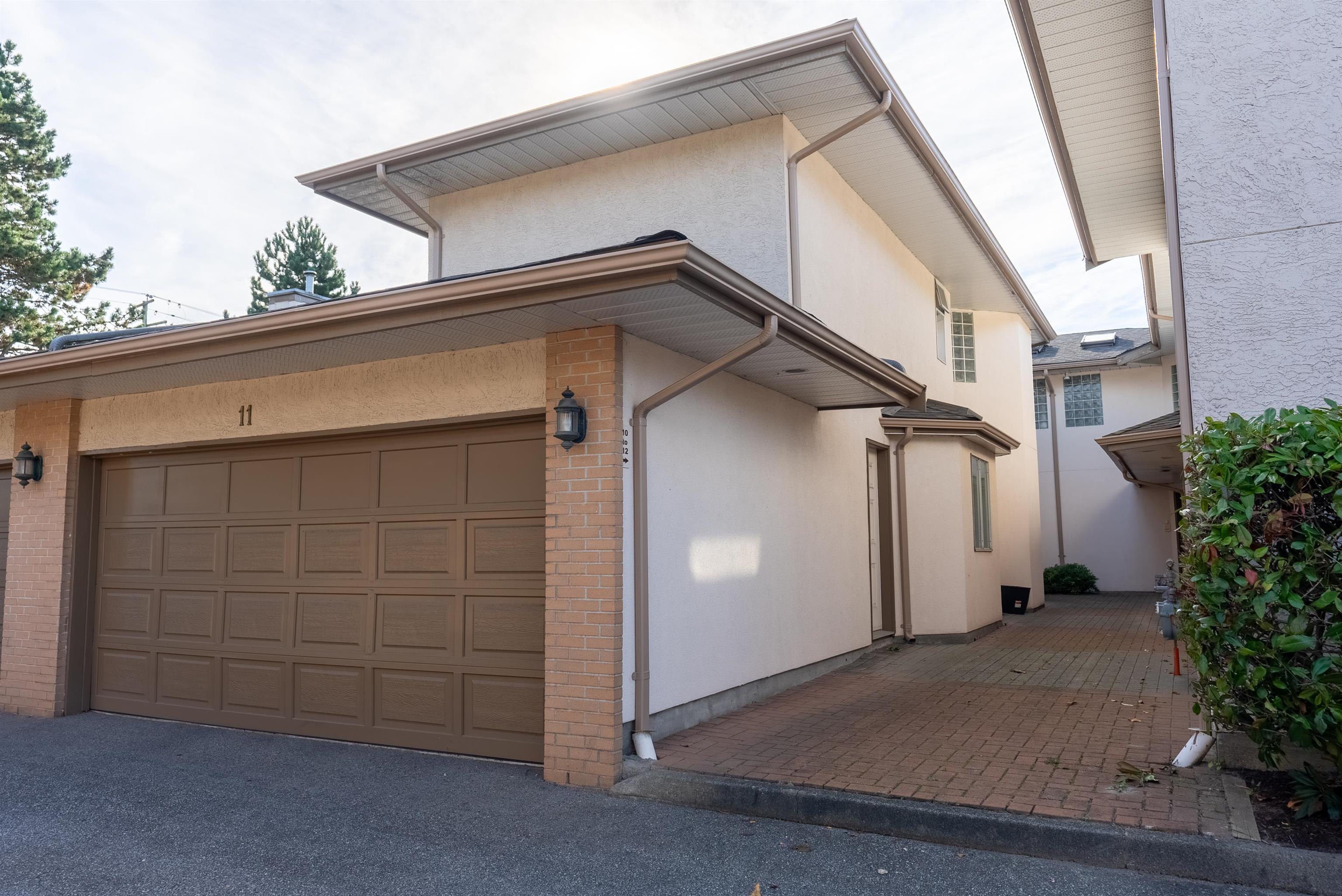 Broadmoor Townhouse for sale: The Gates 3 bedroom 2,210 sq.ft. (Listed 2024-09-19)