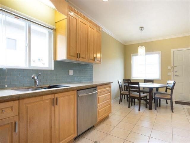 Listing image of 2052 WESTVIEW DRIVE