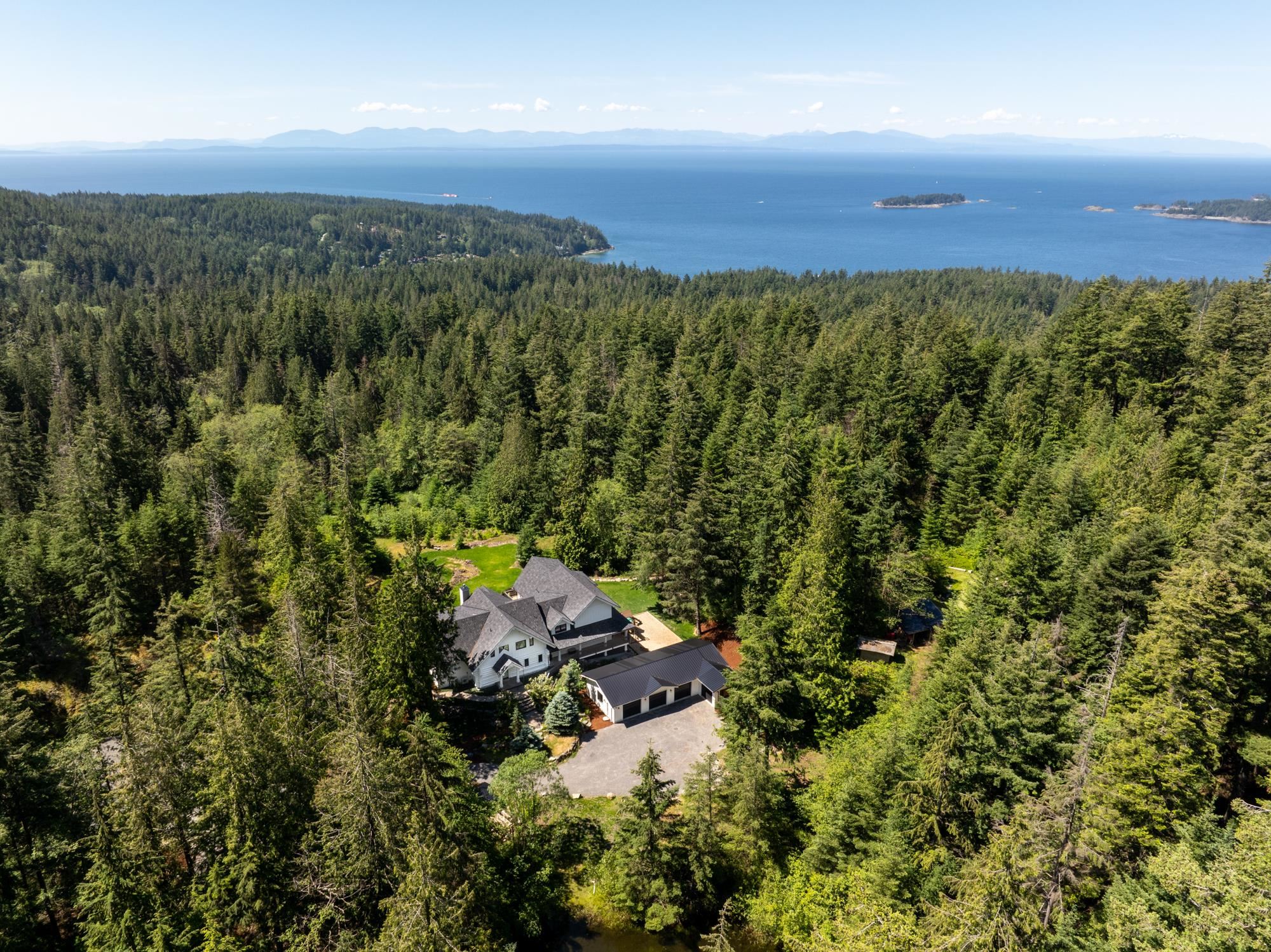 Listing image of 650 LAURA ROAD