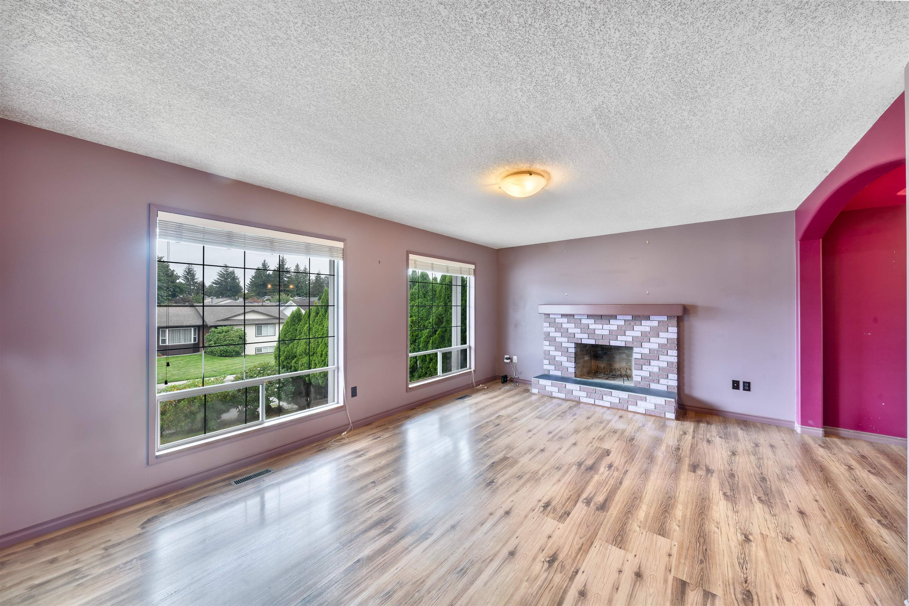 32643 Chehalis Drive, Abbotsford, Abbotsford West, V2T 4Y7 1