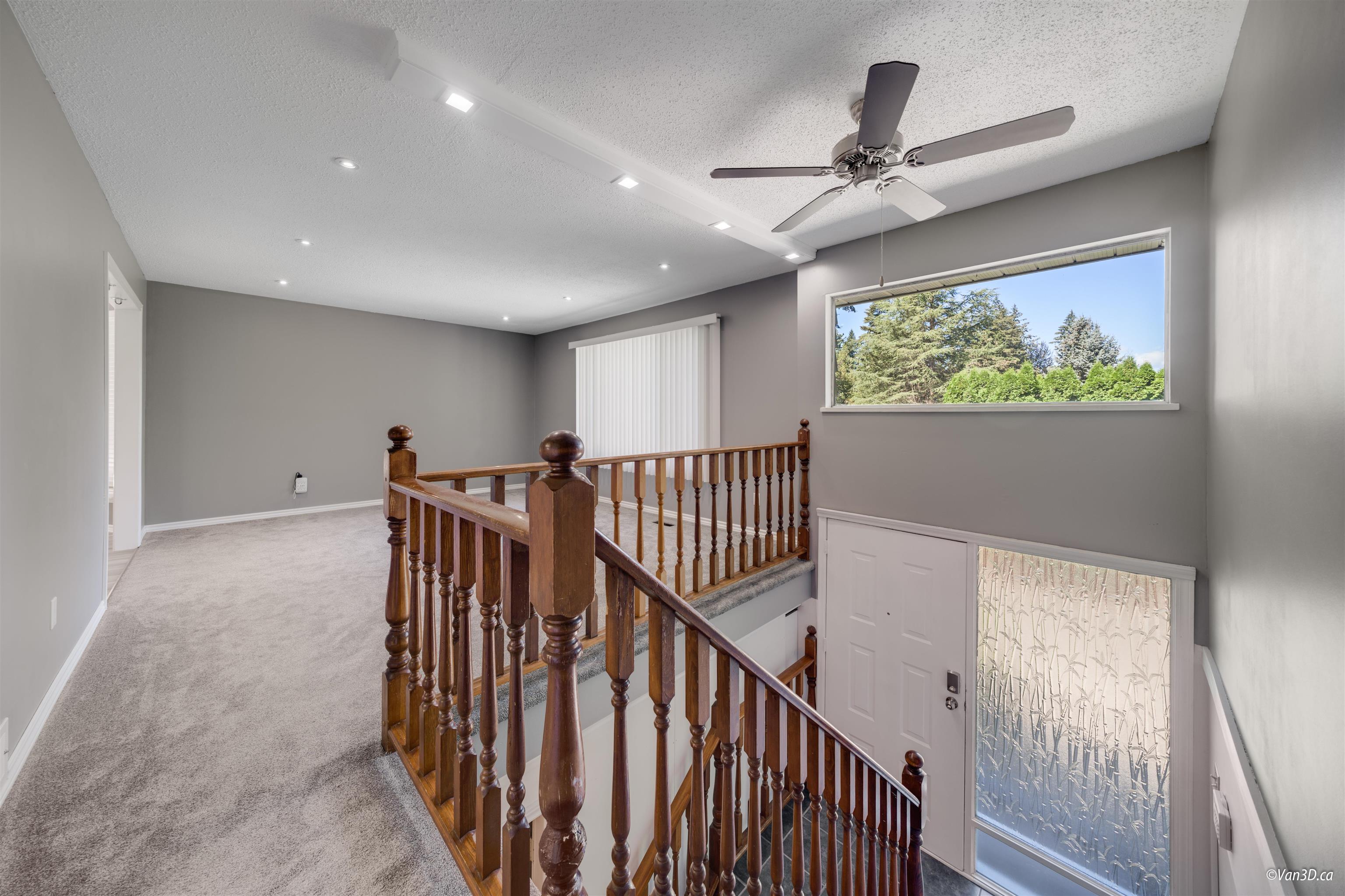 34516 Epson Lane, Abbotsford, Abbotsford East, V2S 5Y5 3