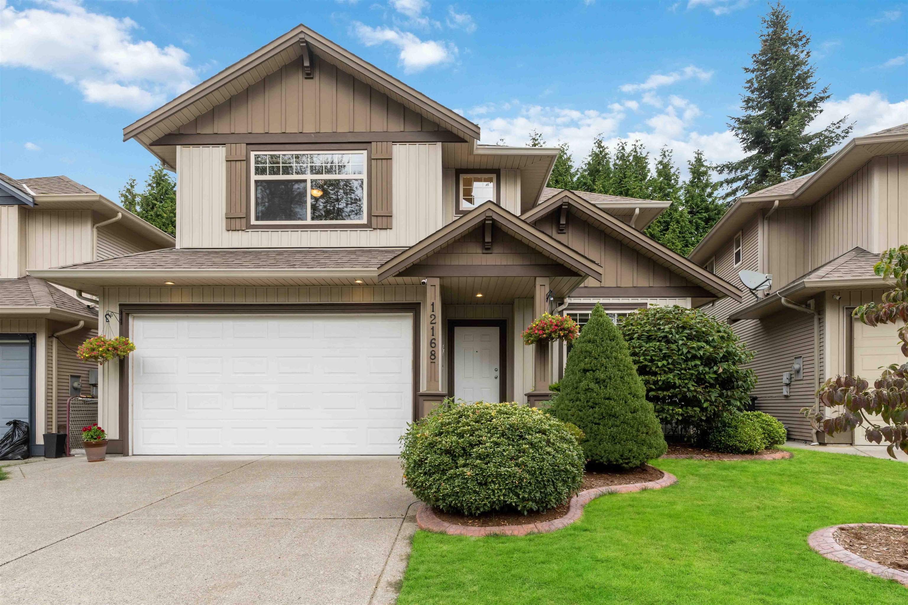 Mid Meadows House/Single Family for sale:  3 bedroom 1,830 sq.ft. (Listed 2024-10-21)