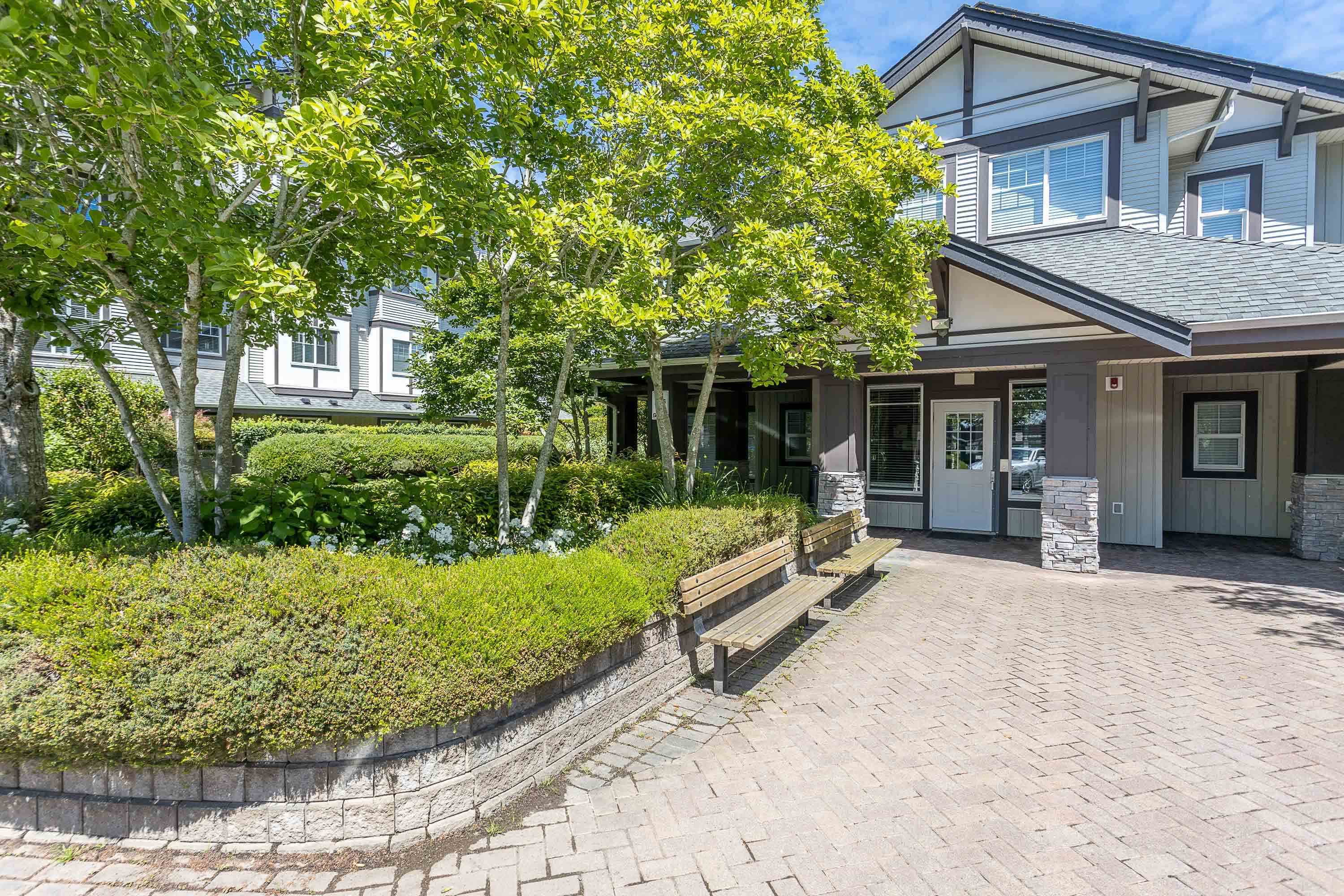 111 19340 65 Avenue, Surrey, Clayton, V4N 0A3 32