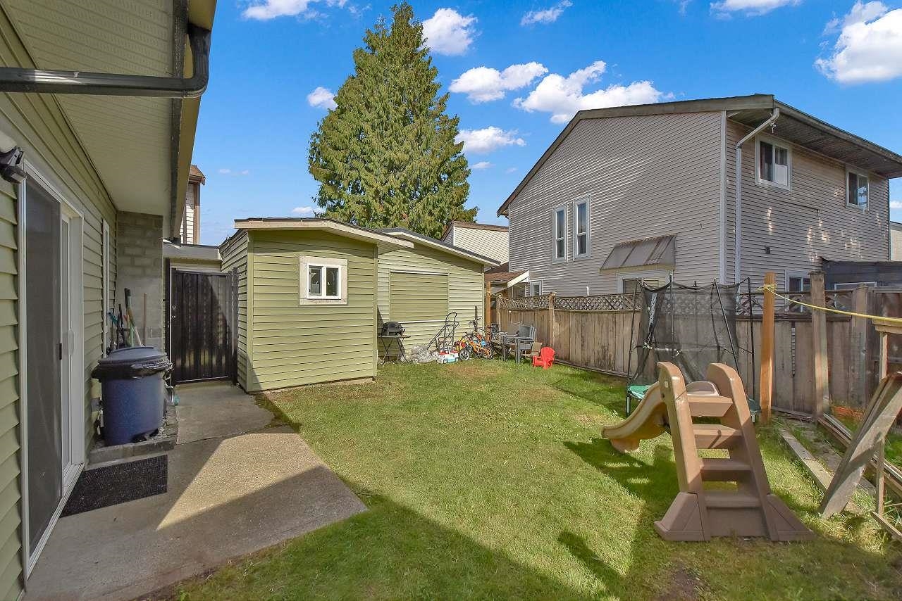 7390 129 Street, Surrey, West Newton, V3W 7B8 19