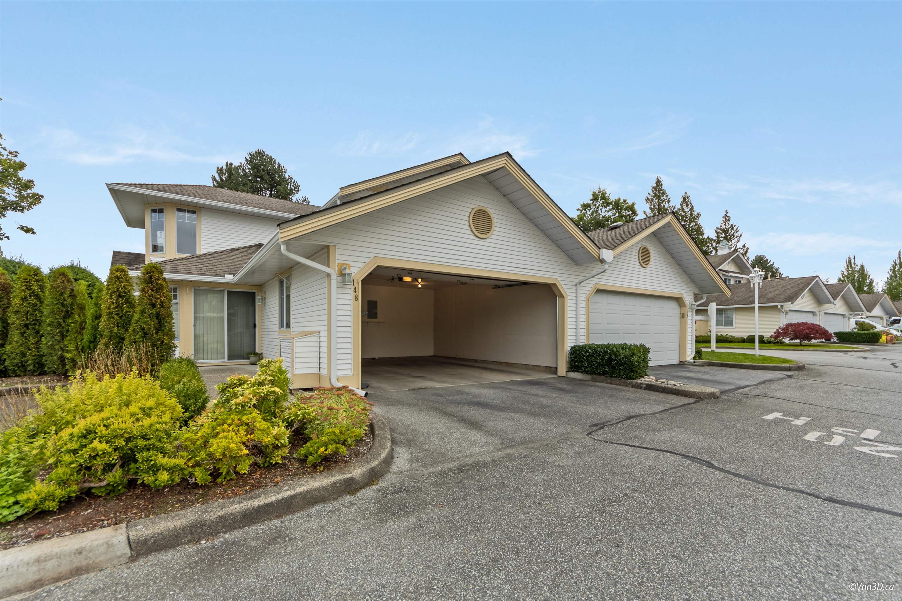 148 8737 212 Street, Langley, Walnut Grove, V1M 2C8 29