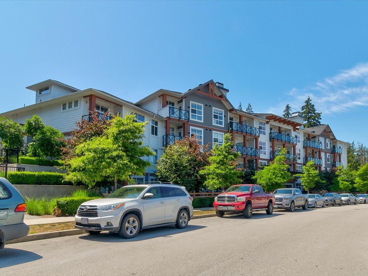 401 14550 Winter Crescent, Surrey, King George Corridor, V4P 0G4 19