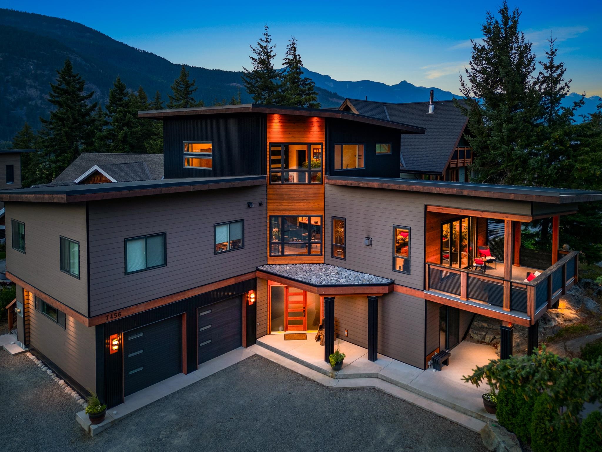 Pemberton House/Single Family for sale:  5 bedroom 3,708 sq.ft. (Listed 2024-11-23)