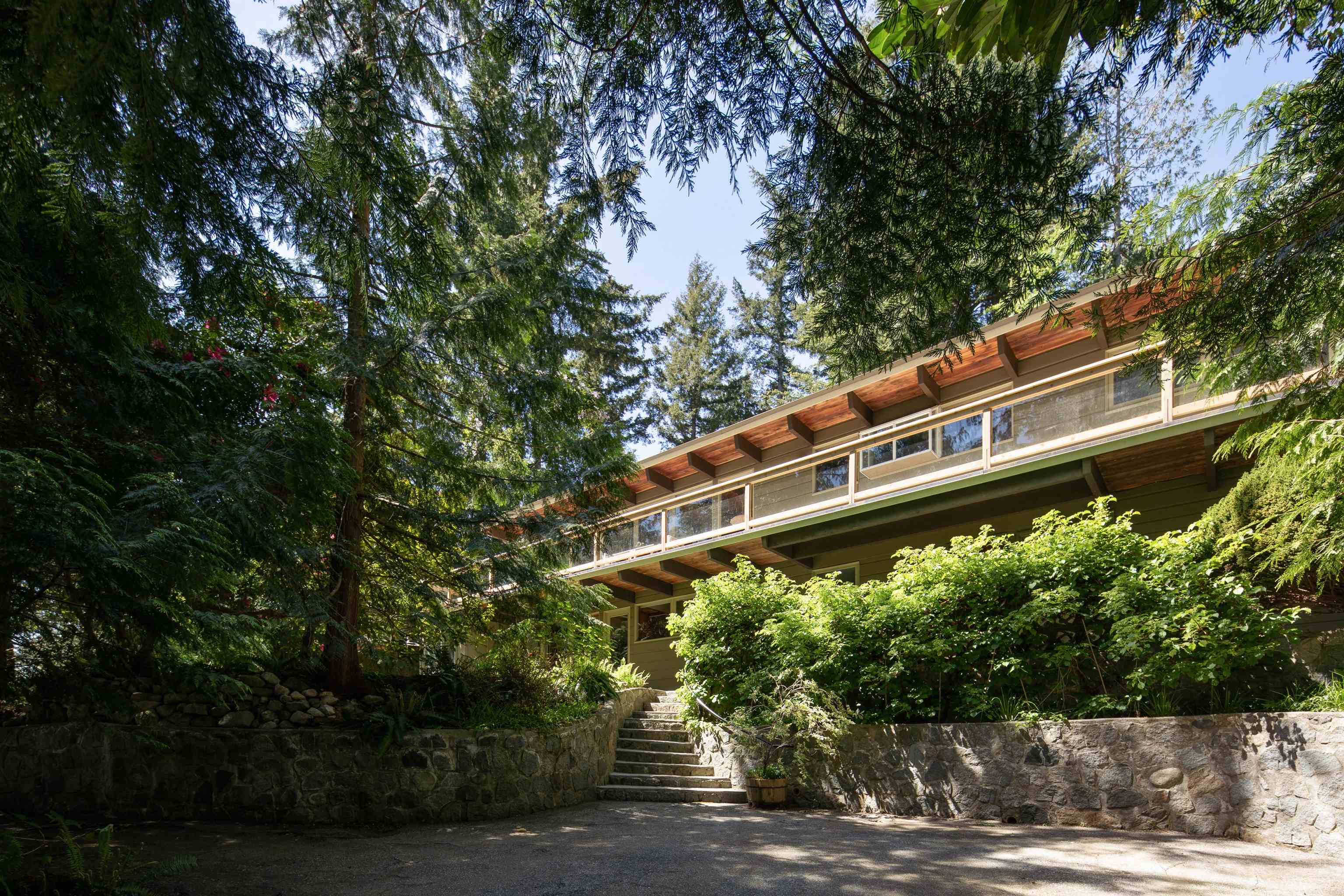 6217 St. Georges Avenue, West Vancouver, Gleneagles, V7W 1Z6 1