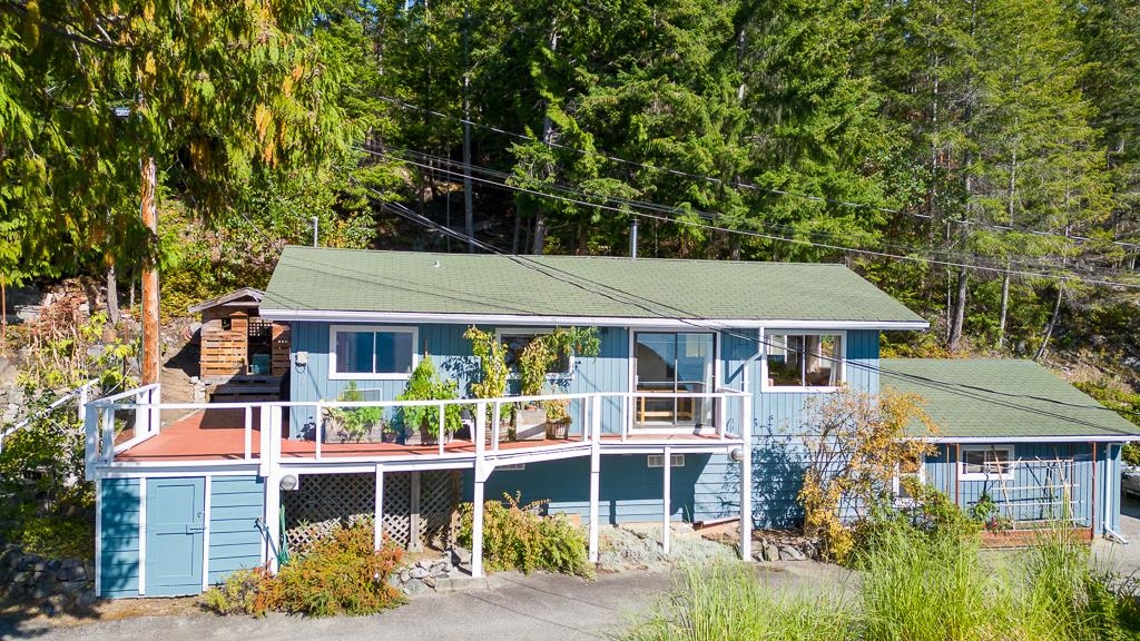 6 12139 Sunshine Coast Highway, Madeira Park, Pender Harbour Egmont, V0N 2H1 1