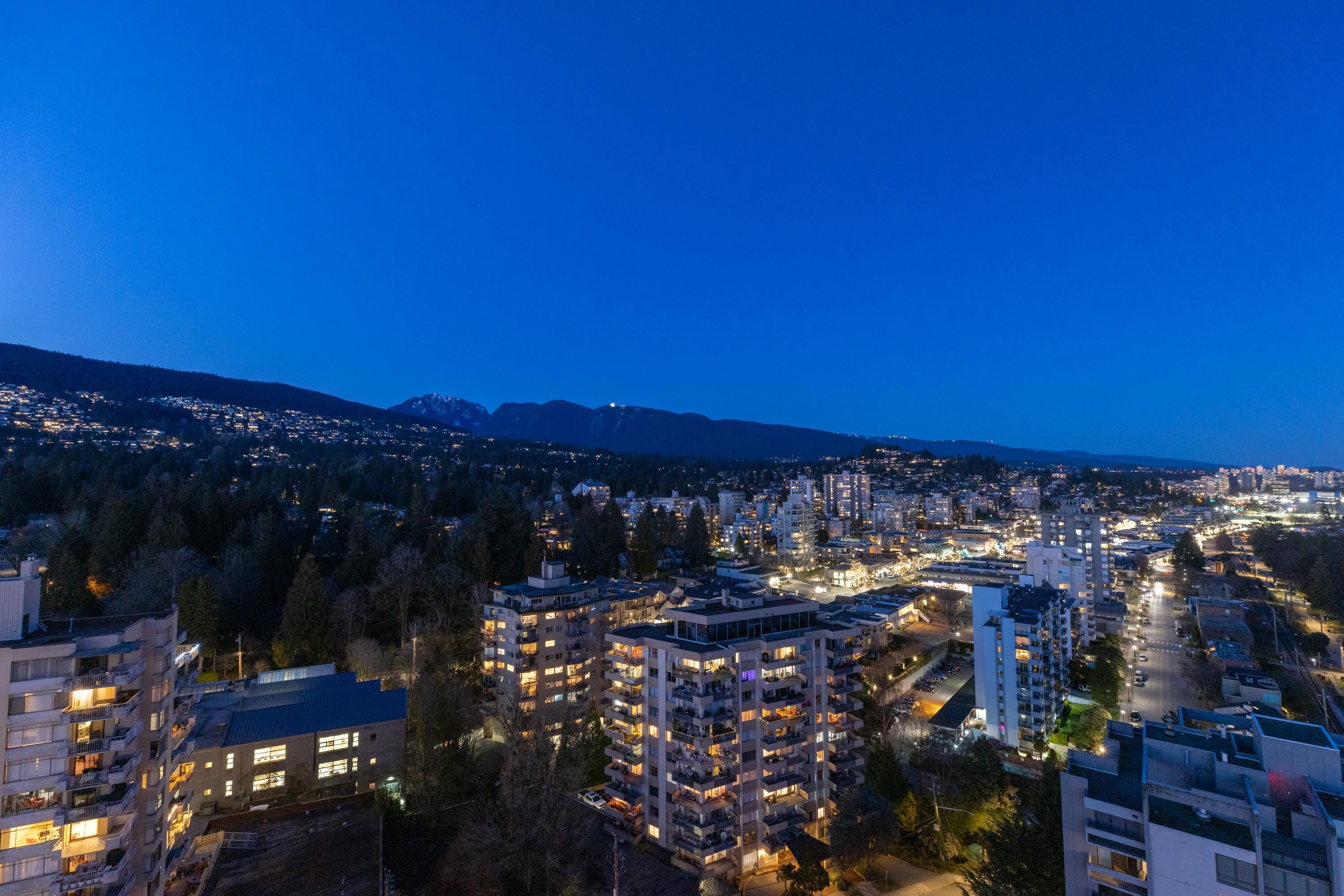 Listing image of 1801 1972 BELLEVUE AVENUE
