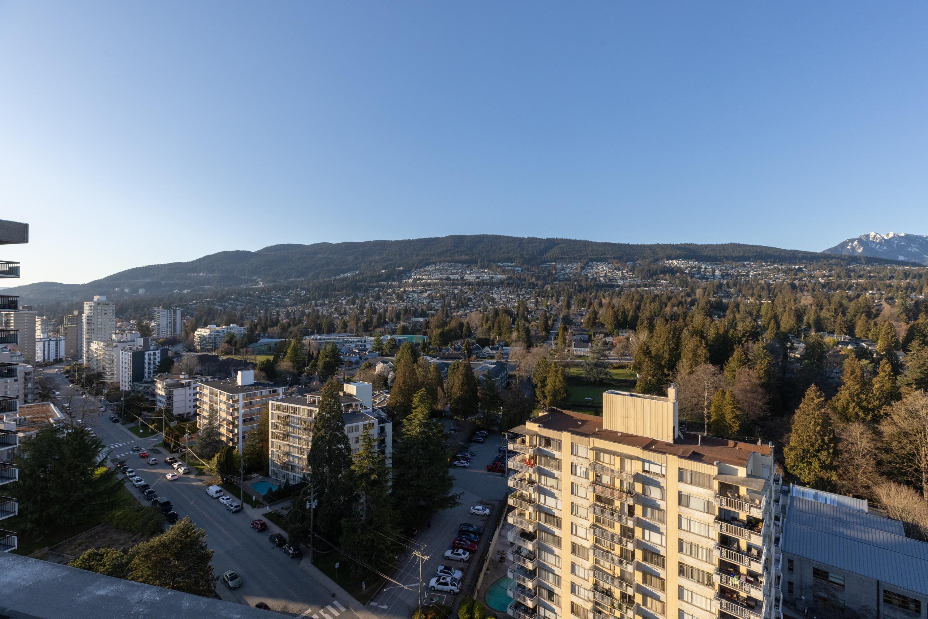 Listing image of 1801 1972 BELLEVUE AVENUE