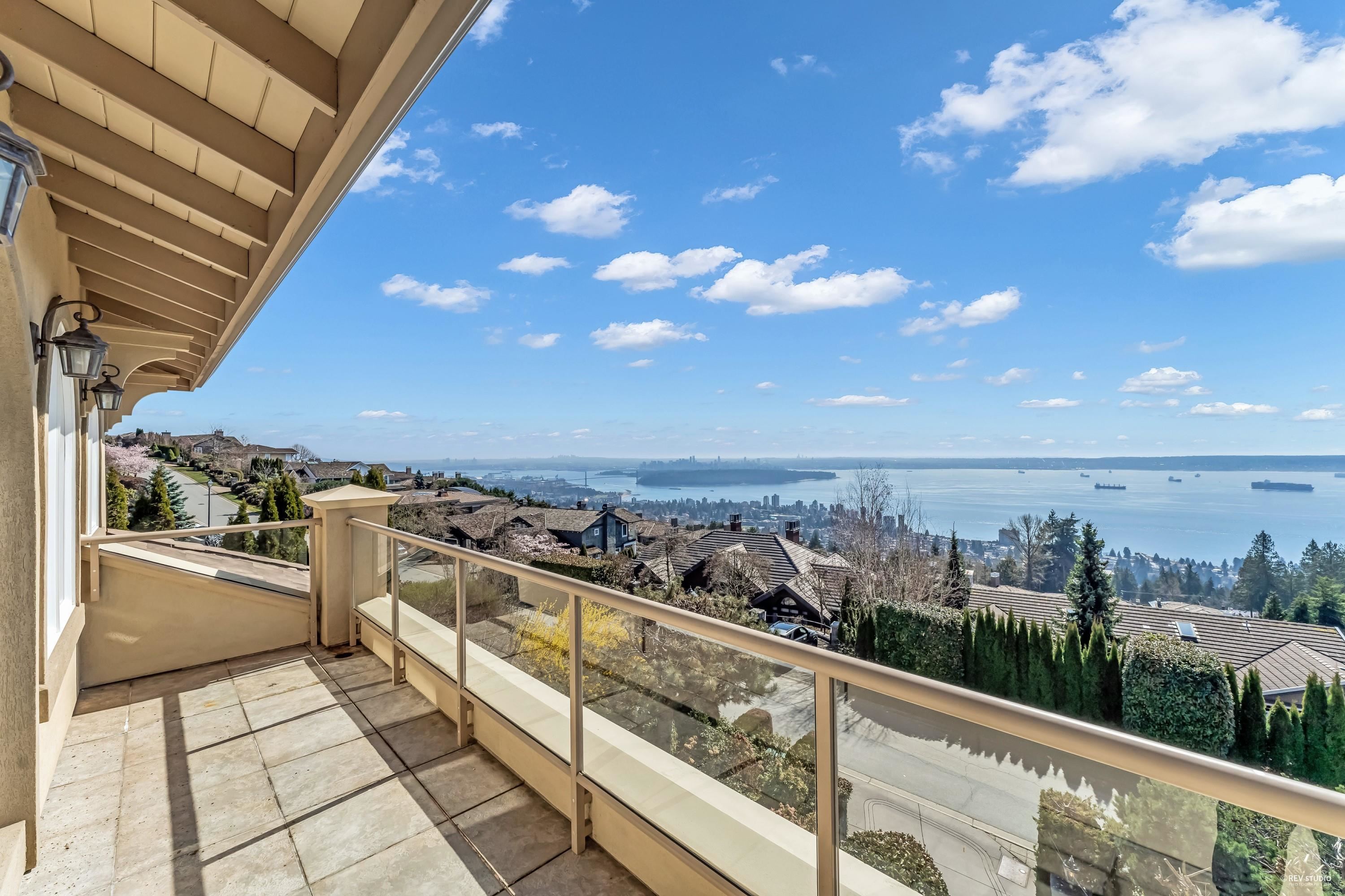 2379 Constantine Place, West Vancouver, Panorama Village, V7S 3H7 32