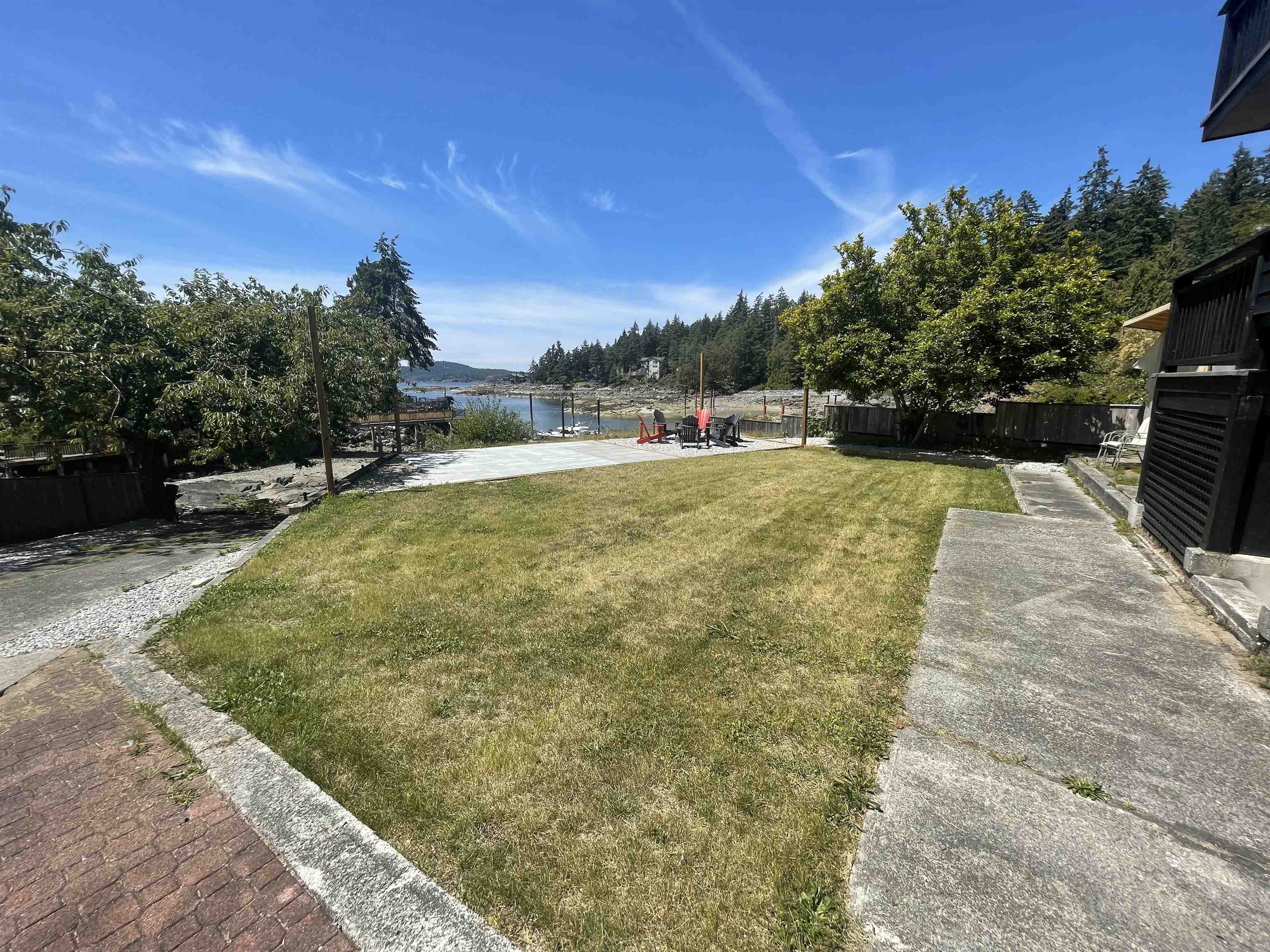 5639 O'brian Road, Halfmoon Bay, Halfmn Bay Secret Cv Redroofs, V7Z 1E9 29