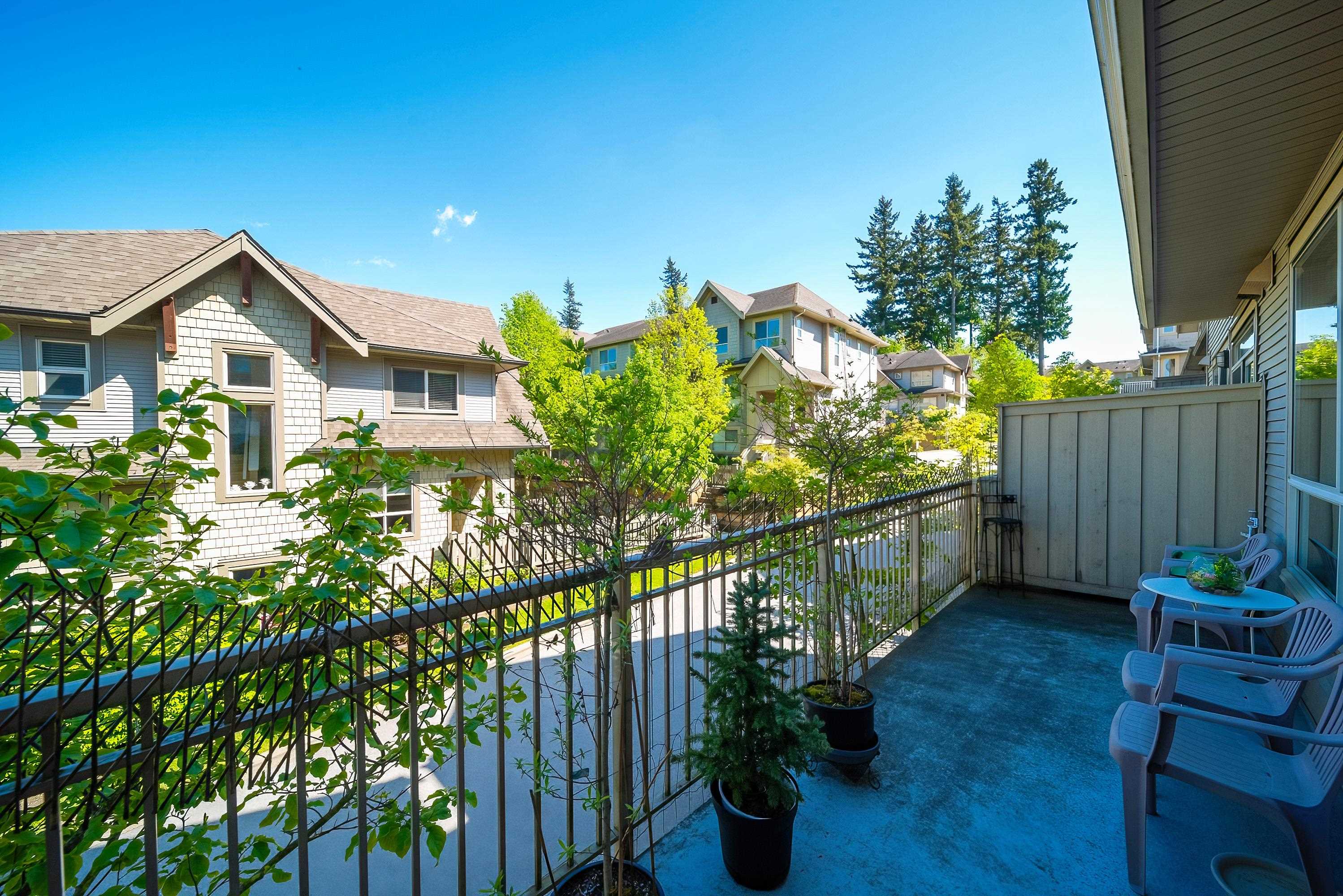 111 2738 158 Street, Surrey, Grandview Surrey, V3Z 3K3 3