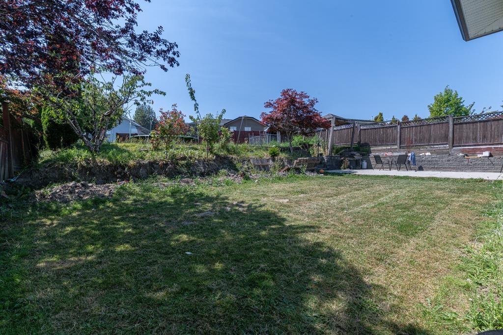 3297 Siskin Drive, Abbotsford, Abbotsford West, V2T 6R5 34