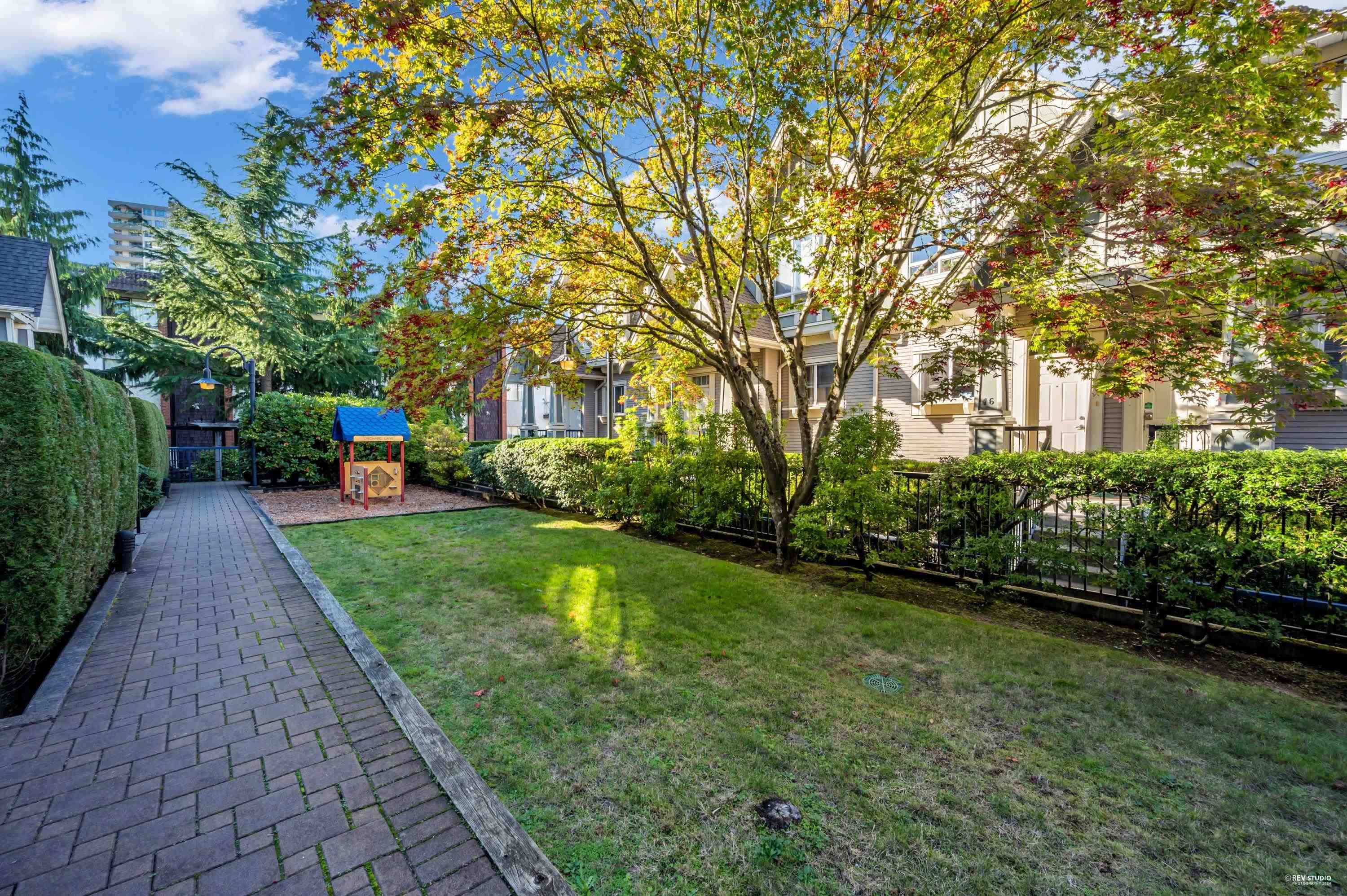 7 4288 Sardis Street, Burnaby, Central Park BS, V5H 1K4 2