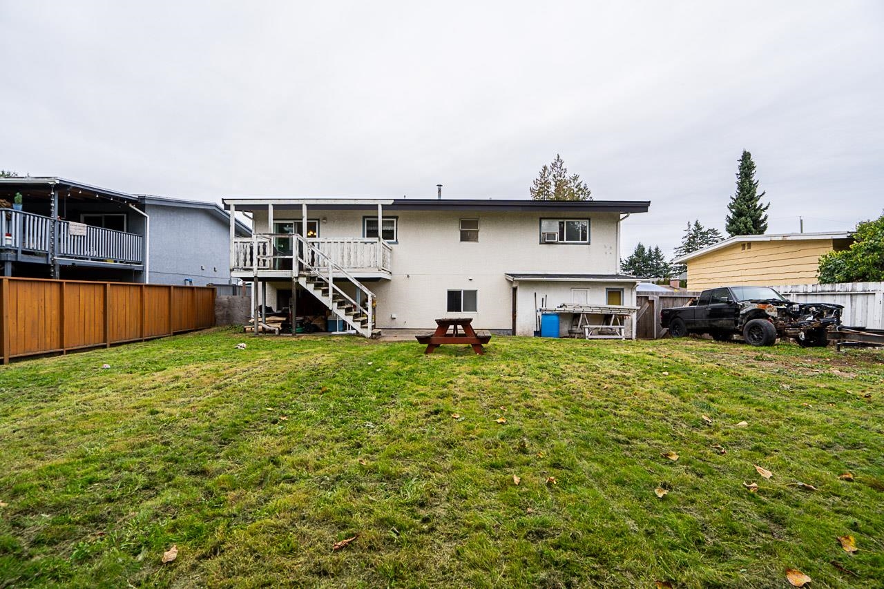 33474 Westbury Avenue, Abbotsford, Central Abbotsford, V2S 1C5 32